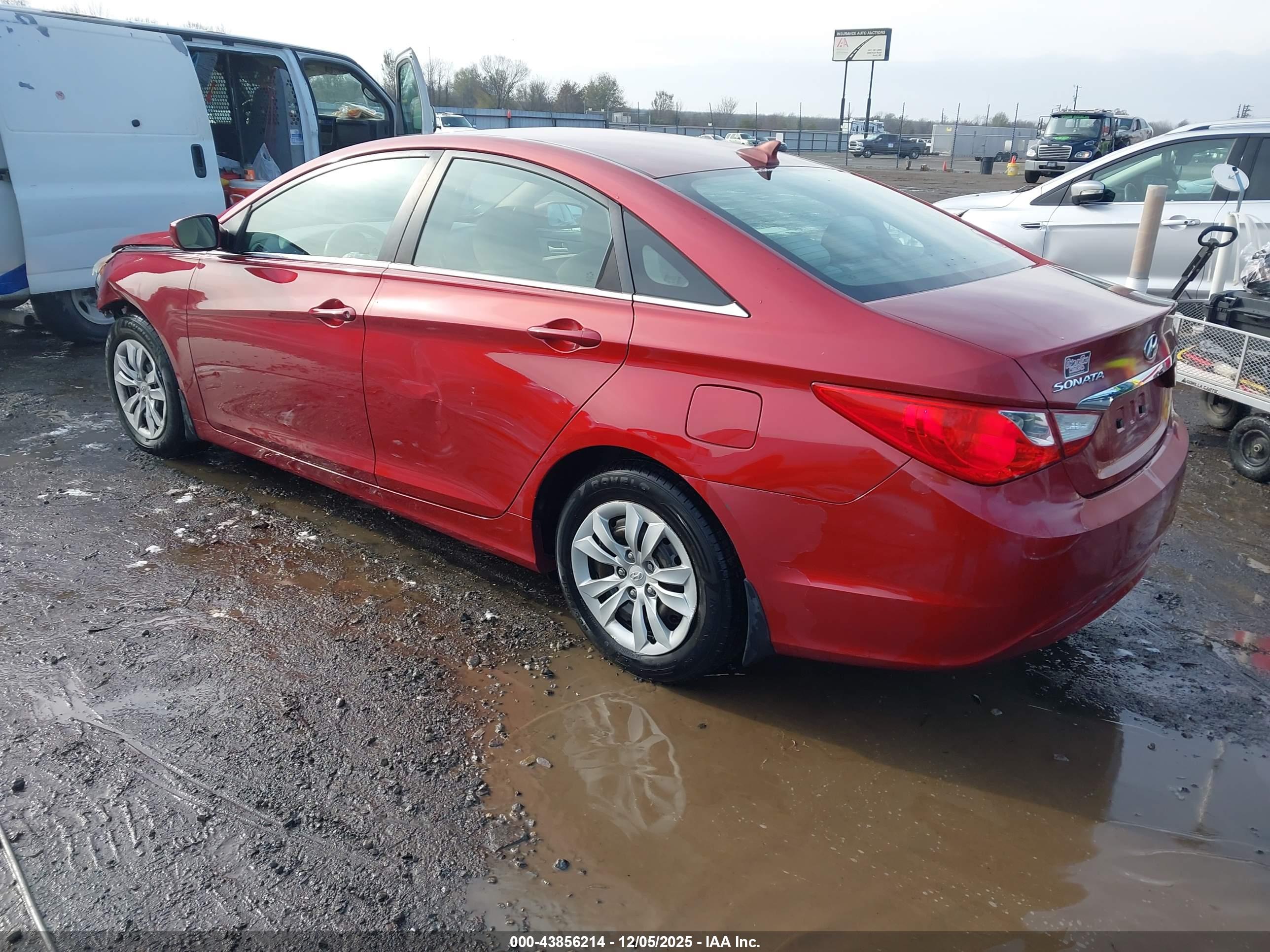 HYUNDAI SONATA image 3