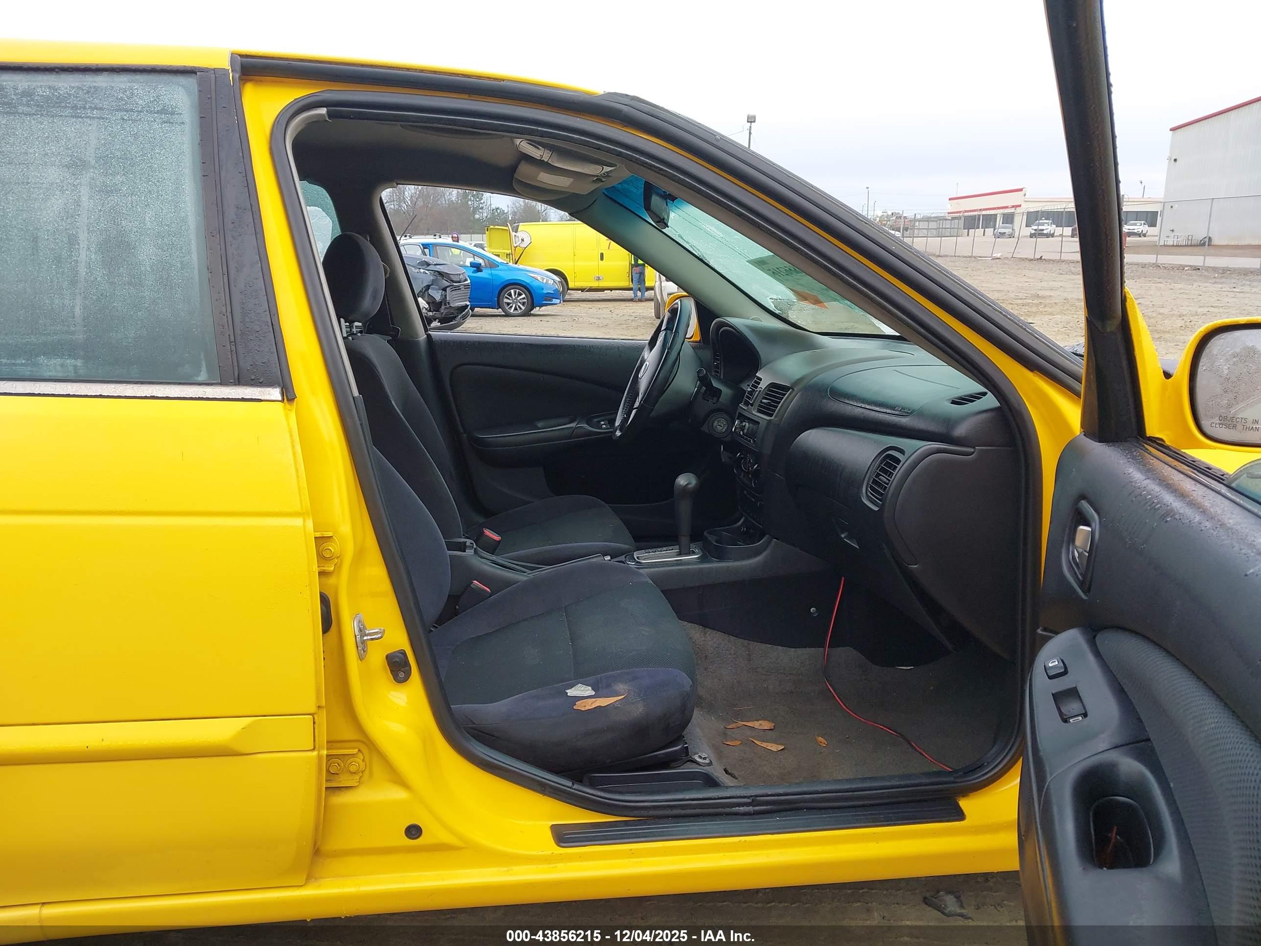 NISSAN SENTRA image 5