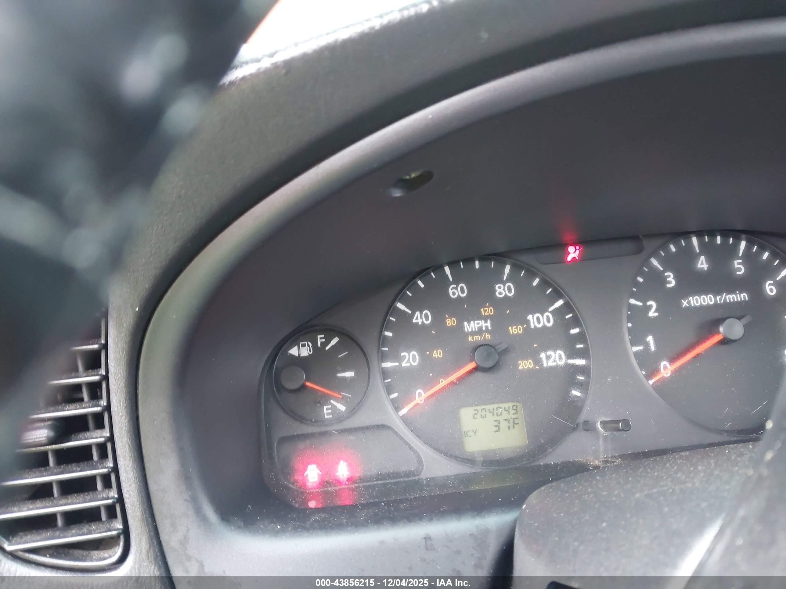 NISSAN SENTRA image 7