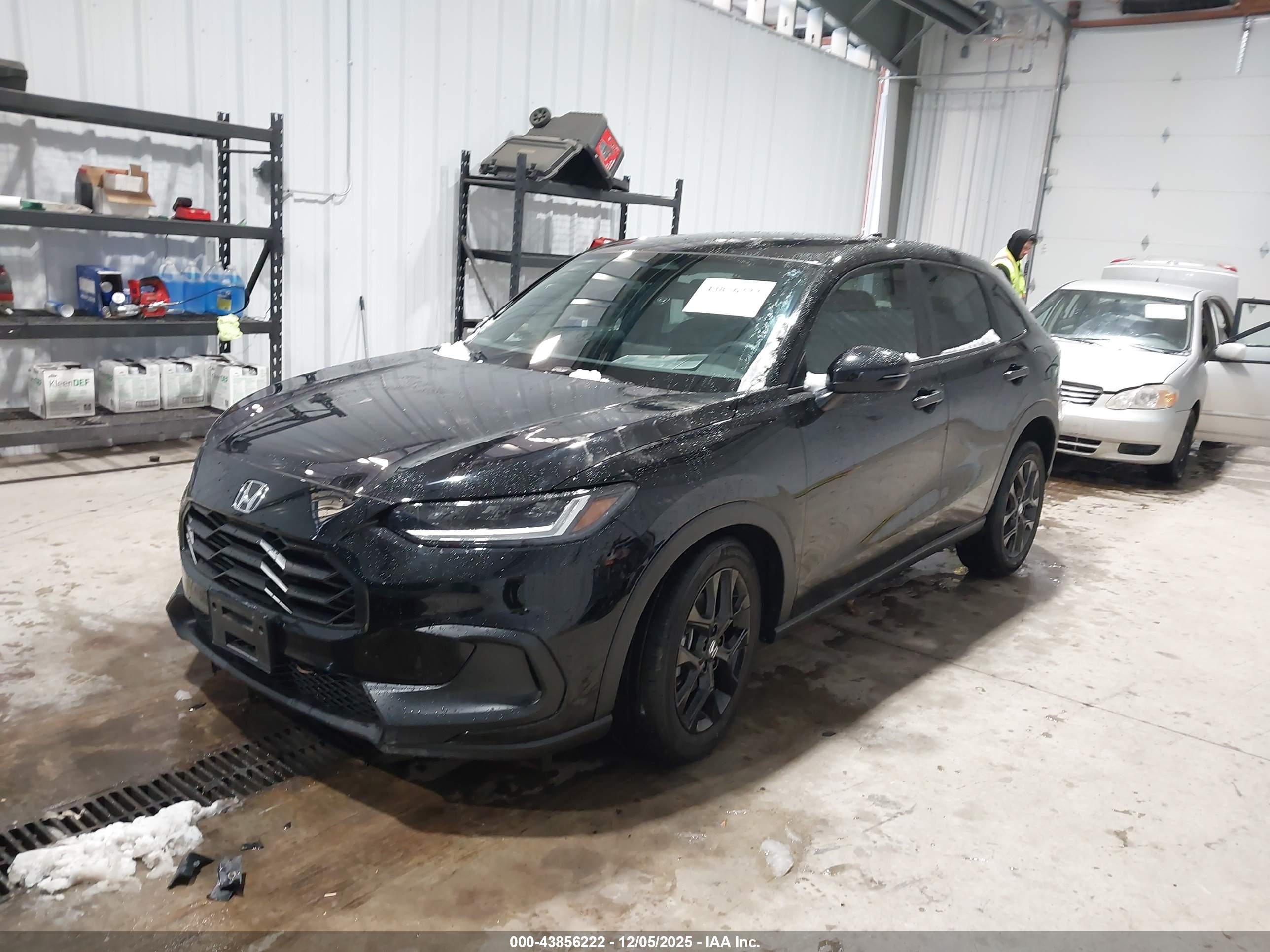HONDA HR-V image 2