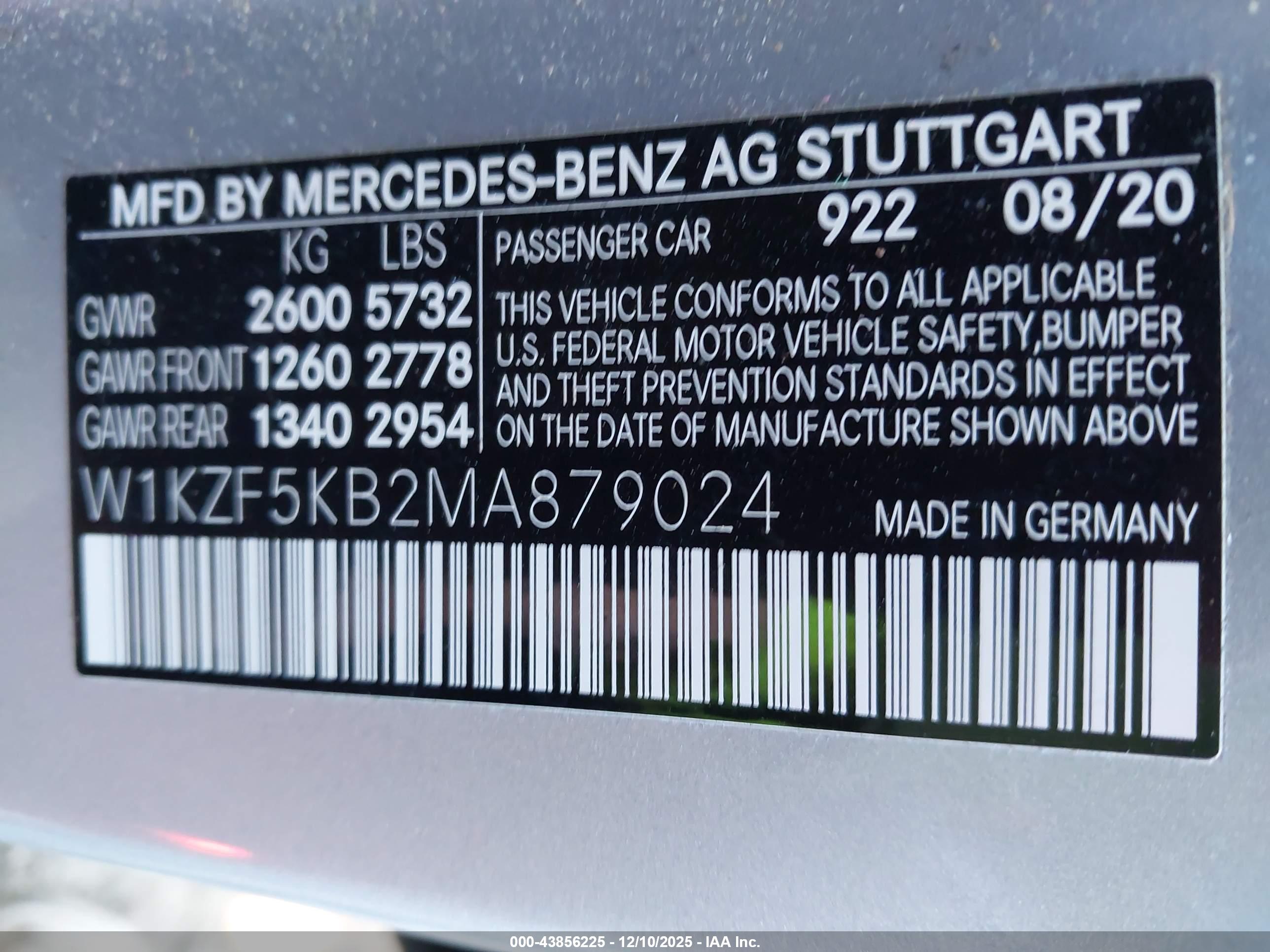 MERCEDES-BENZ E image 9