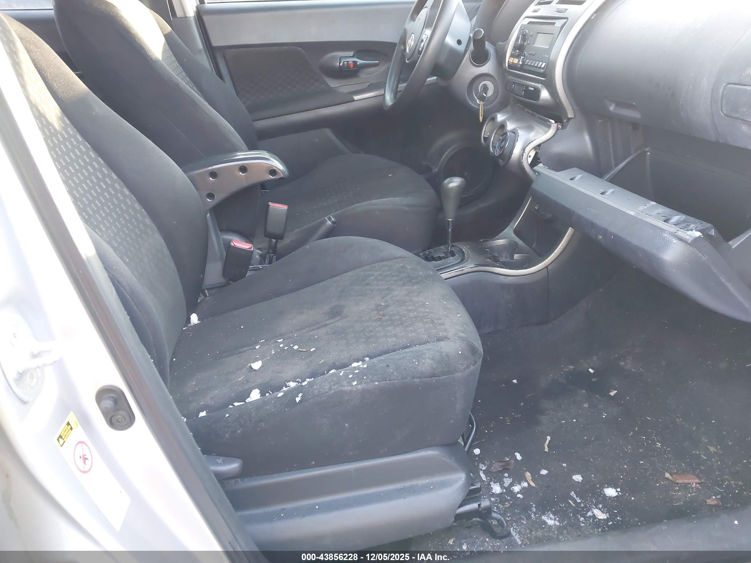 SCION XD image 5