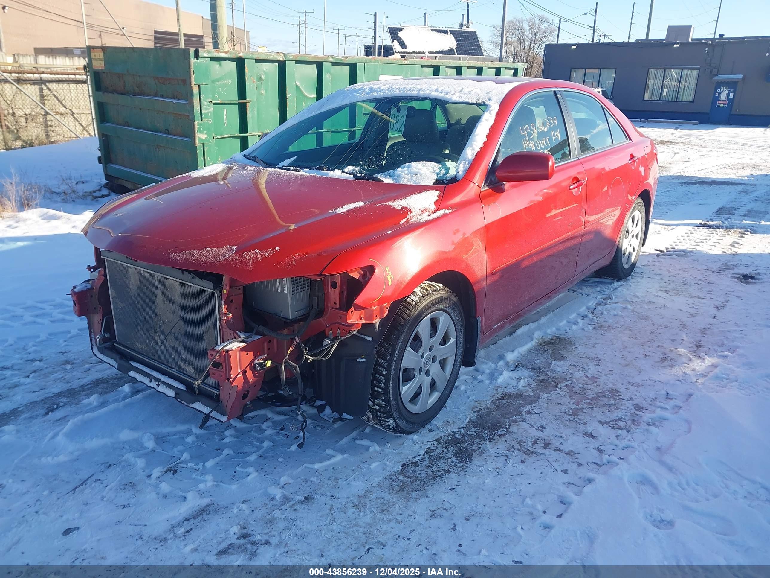 TOYOTA CAMRY image 2