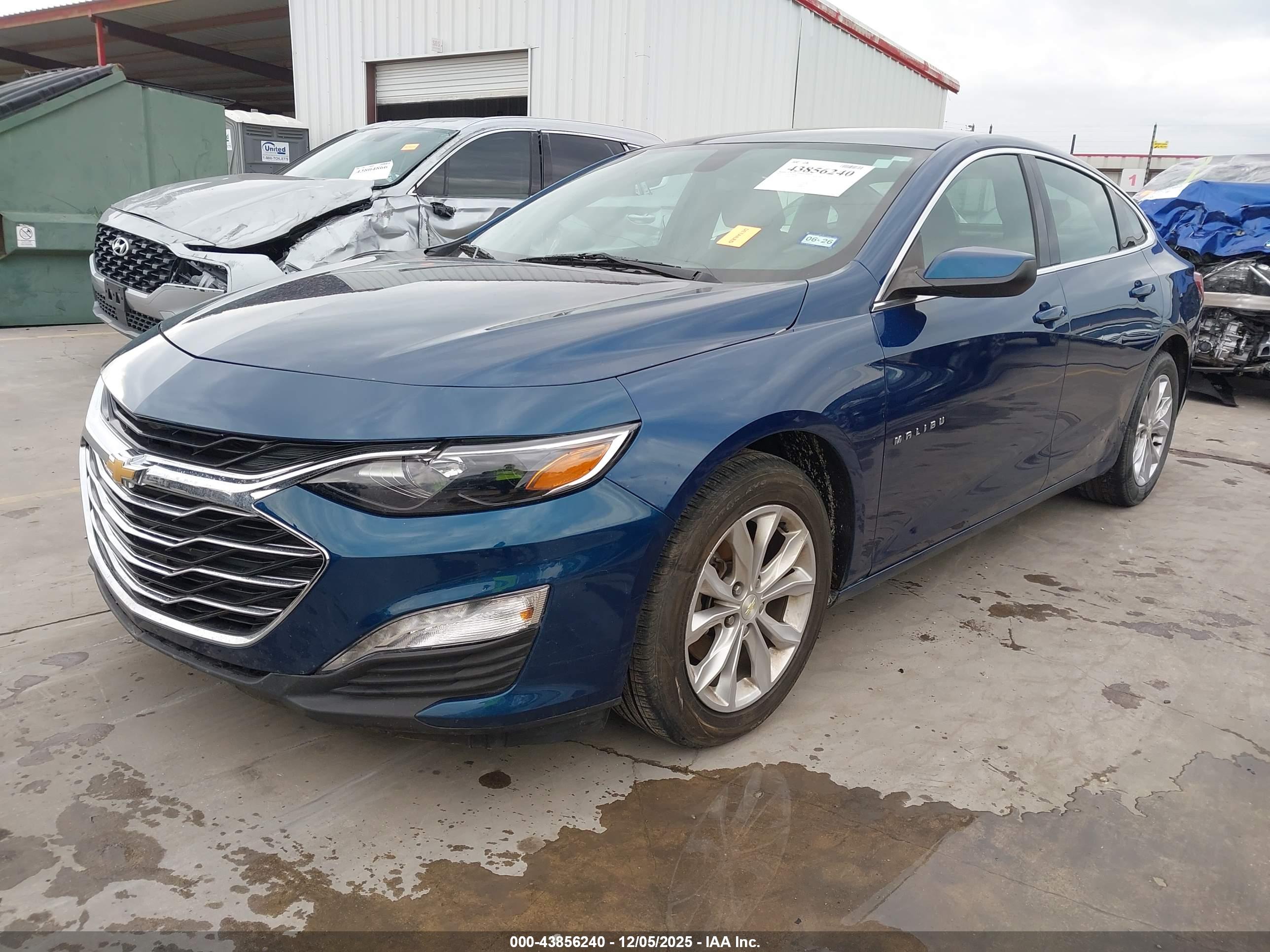 CHEVROLET MALIBU image 2
