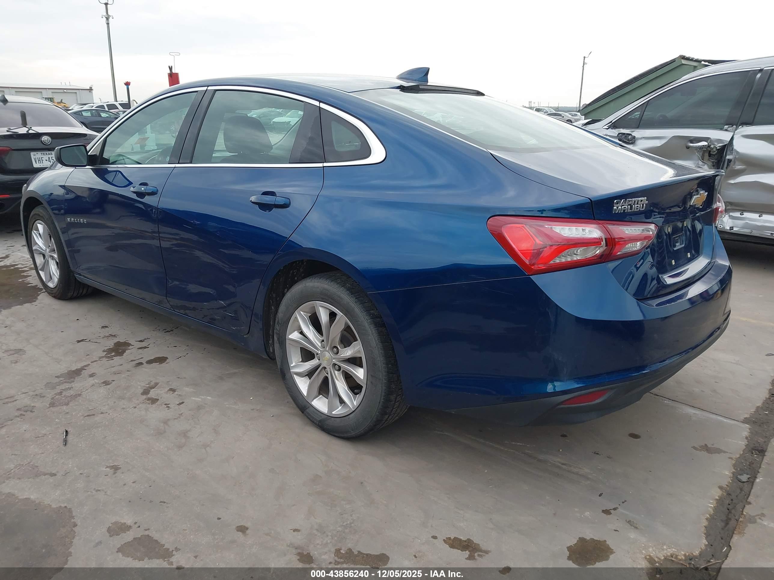 CHEVROLET MALIBU image 3