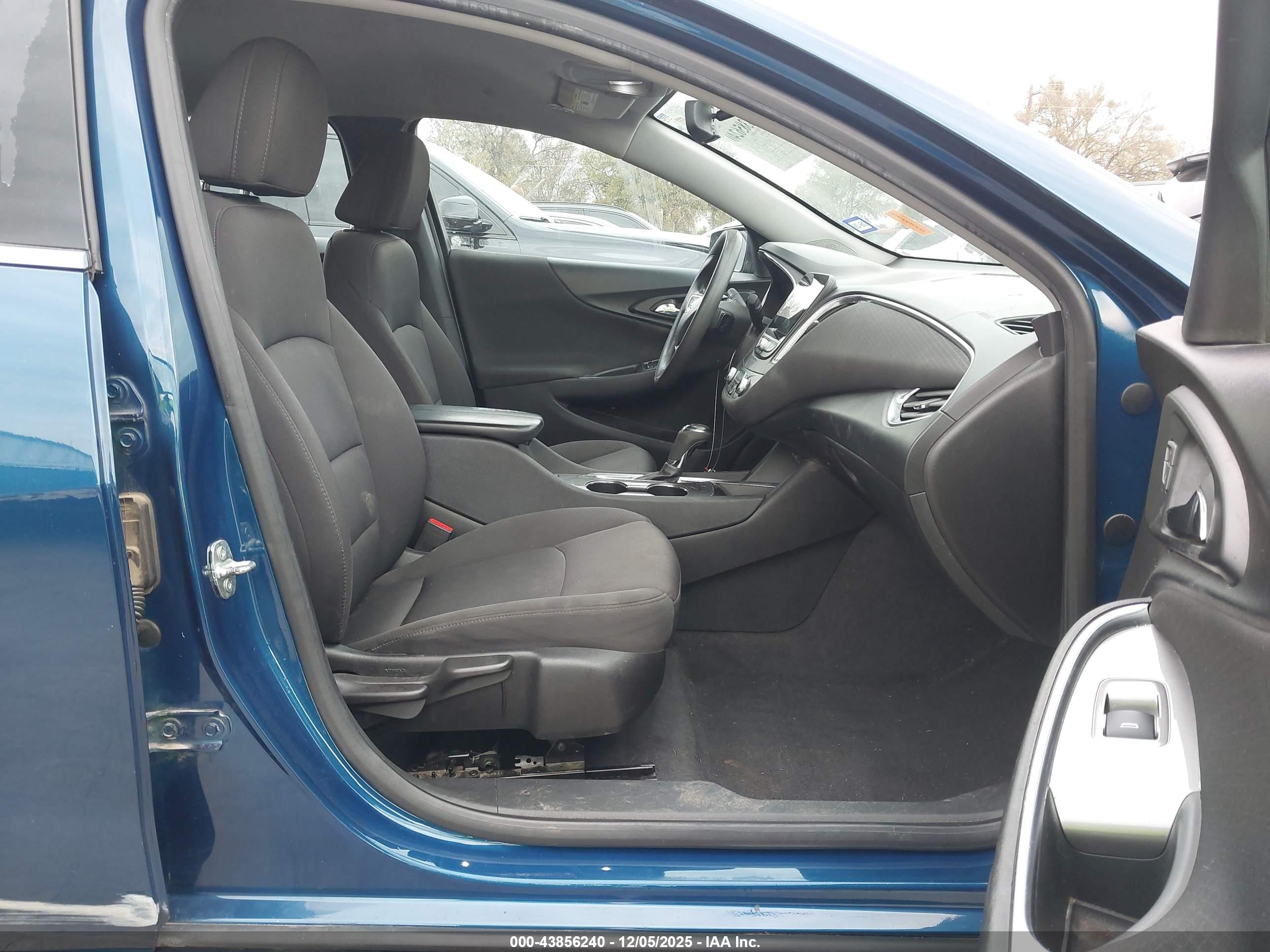 CHEVROLET MALIBU image 5