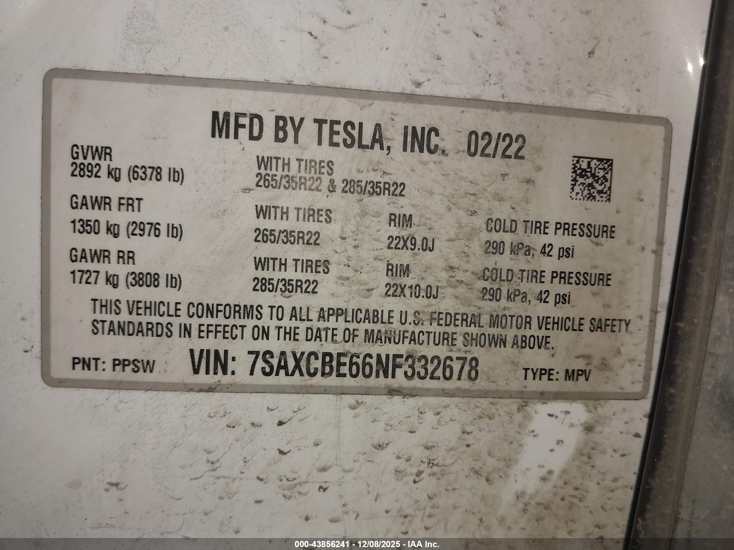 TESLA MODEL image 9