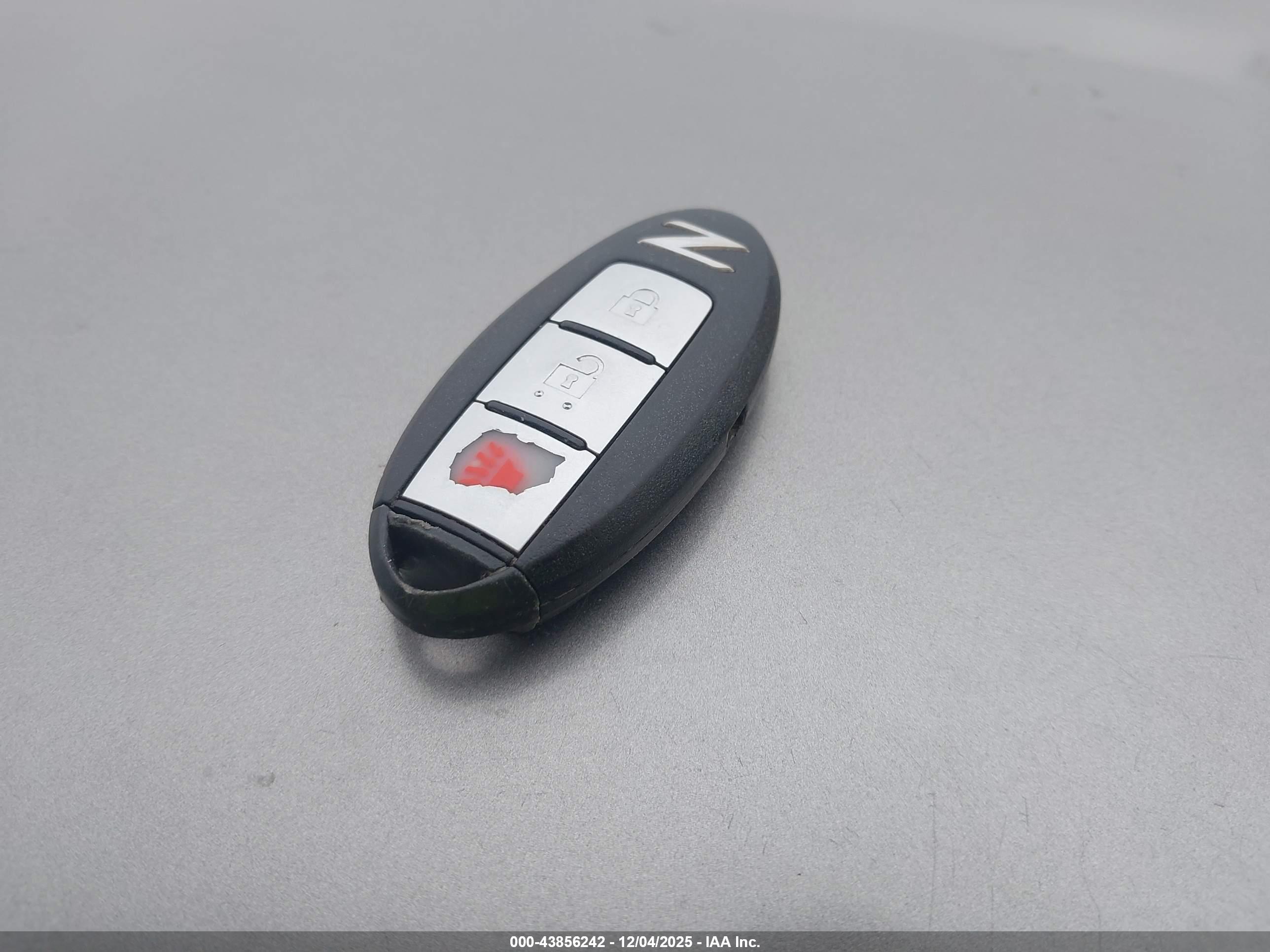 NISSAN 370Z image 11