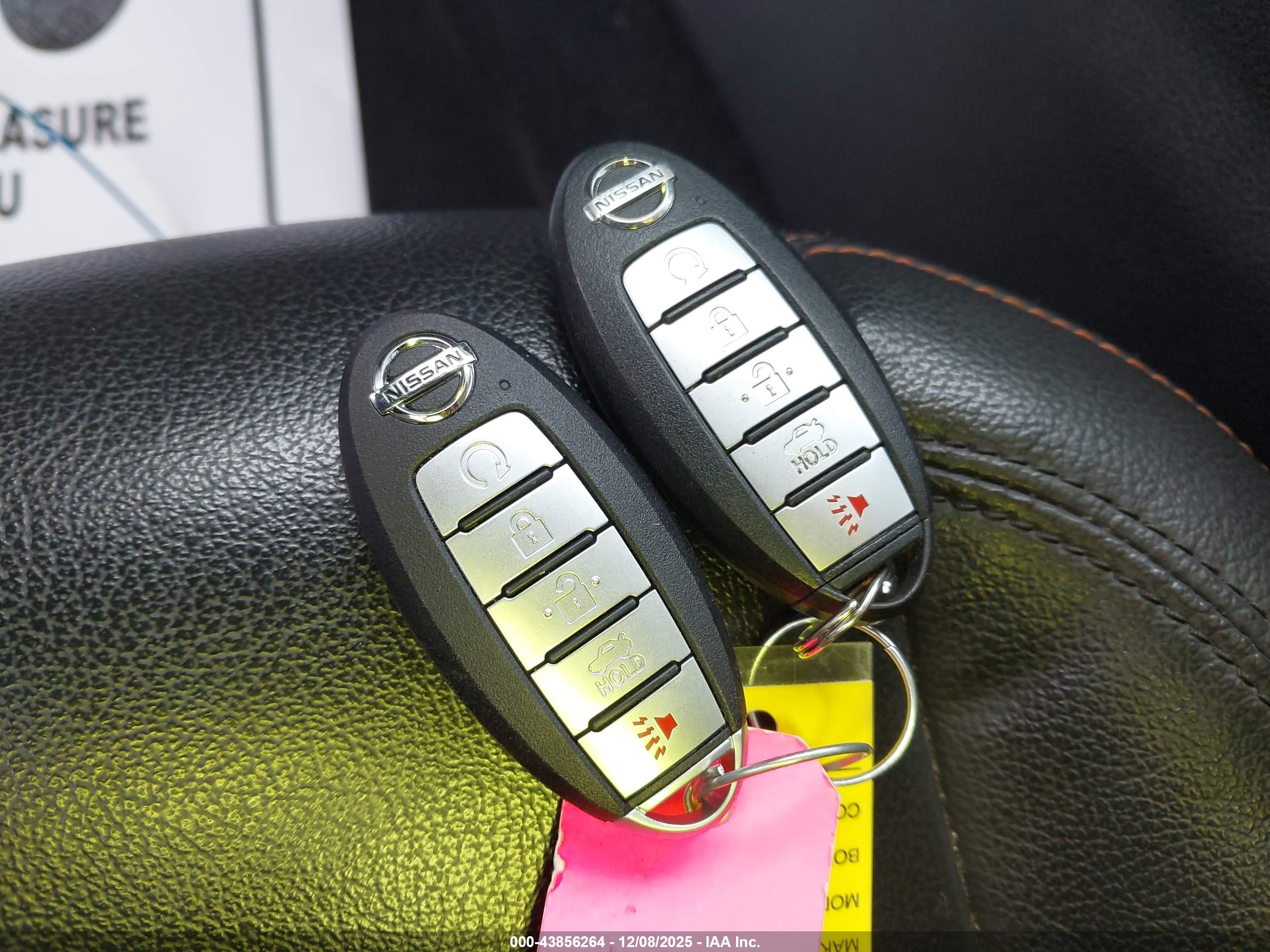 NISSAN ALTIMA image 11