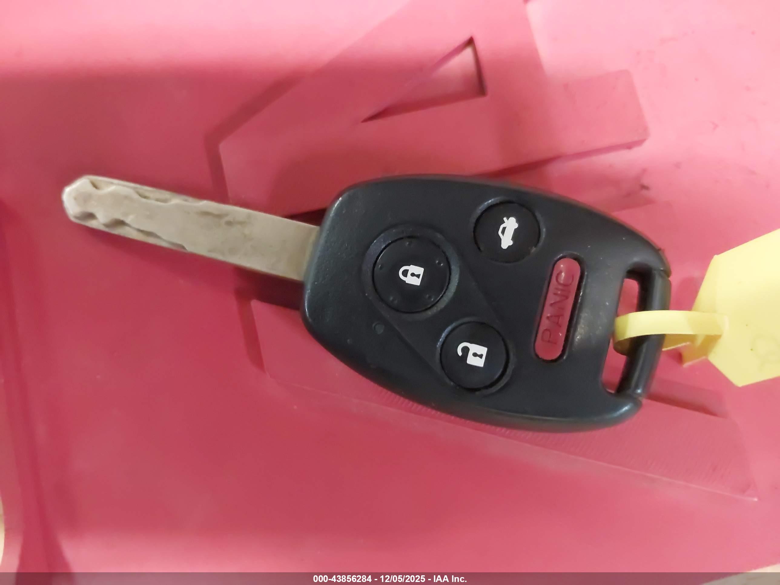 HONDA CIVIC image 11
