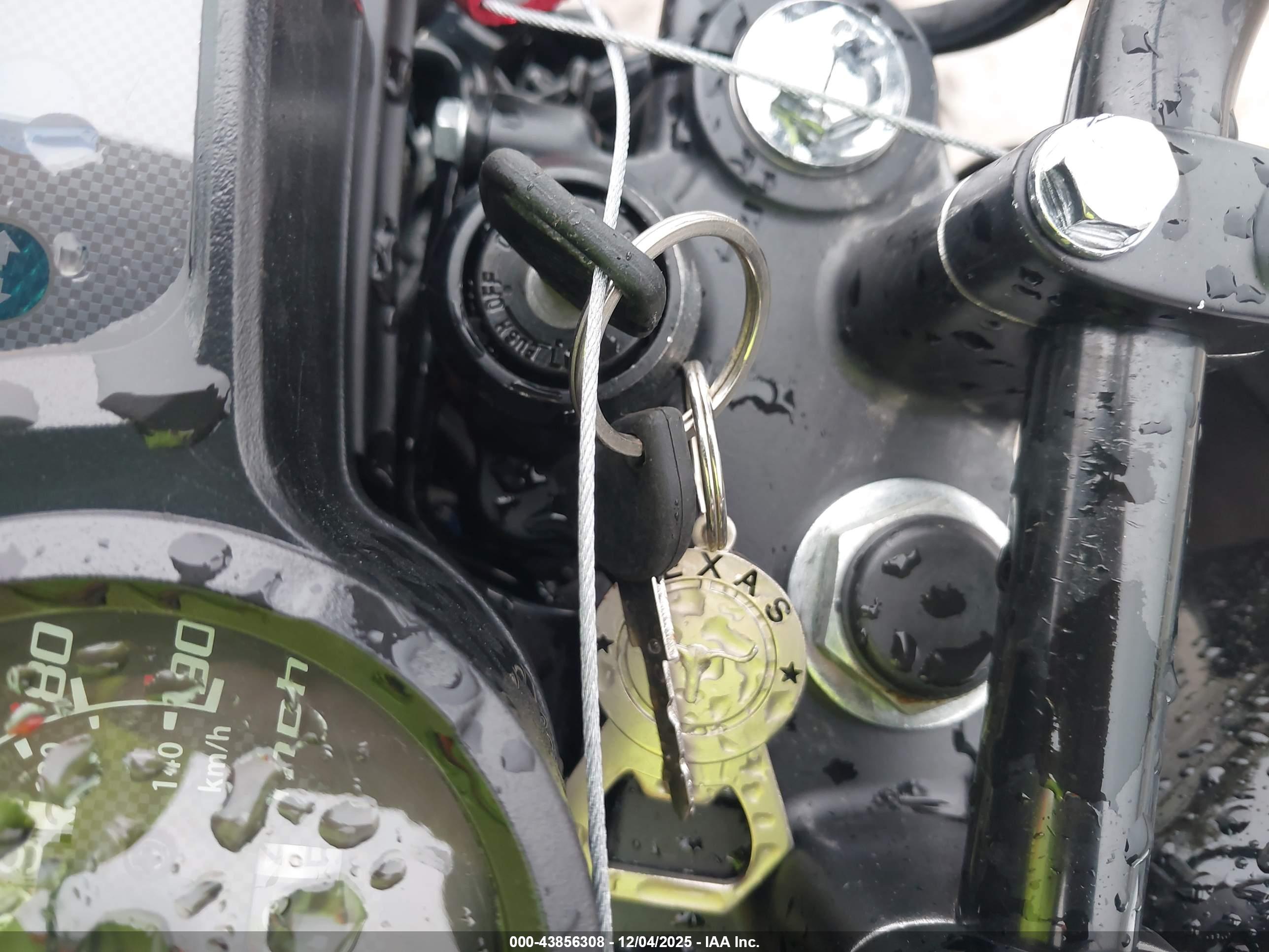 HONDA XR150L image 11