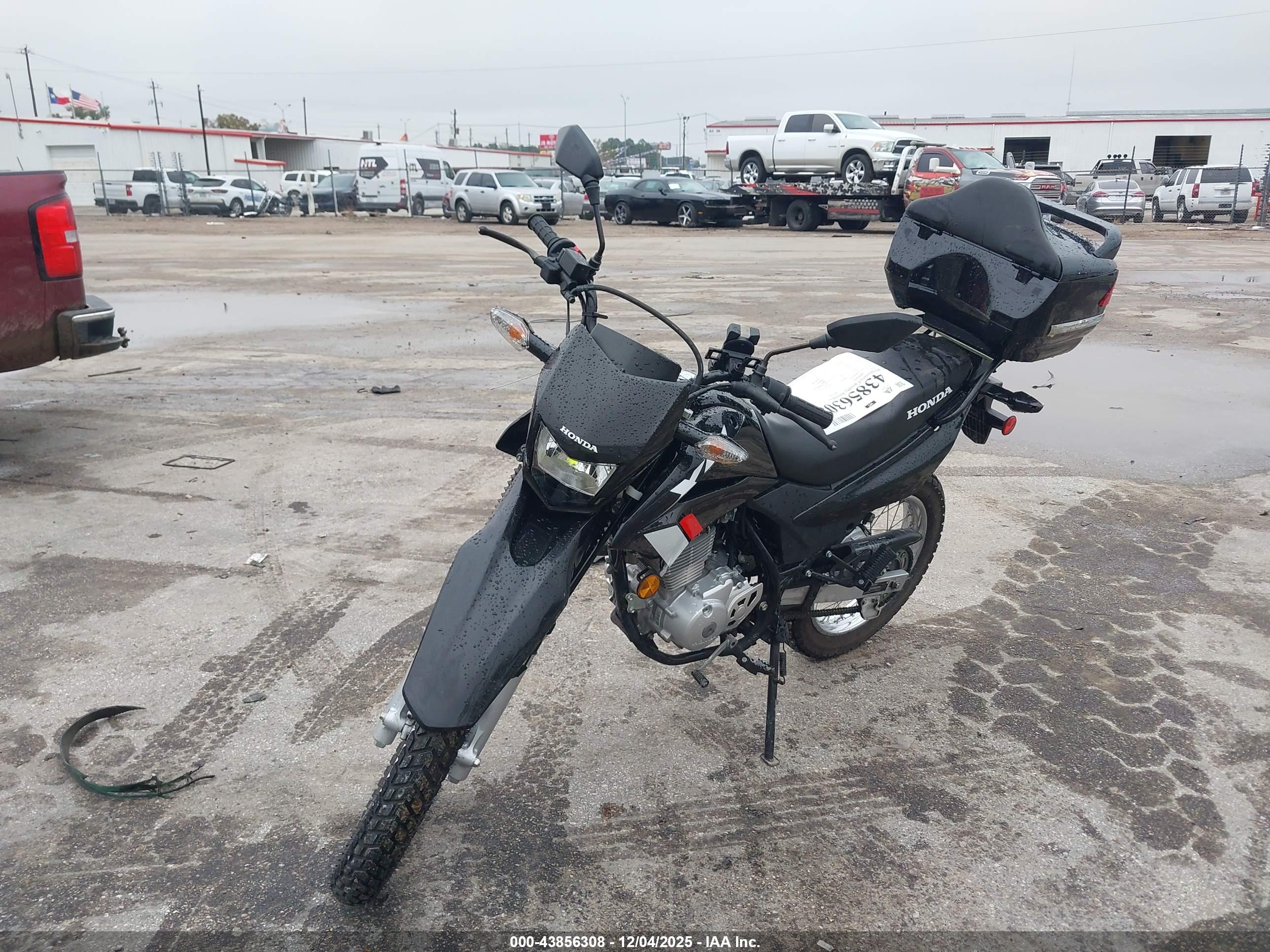 HONDA XR150L image 2