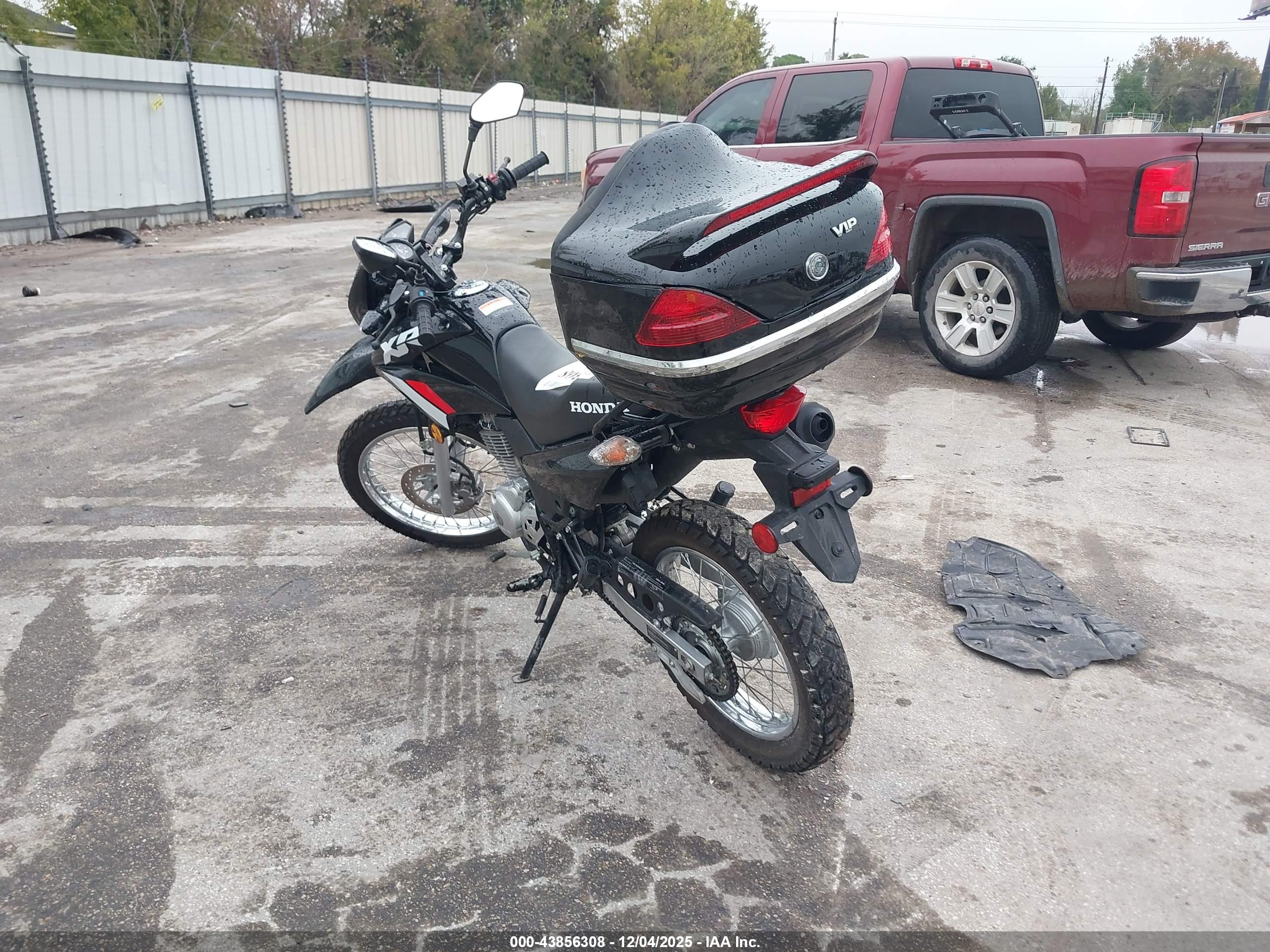 HONDA XR150L image 3