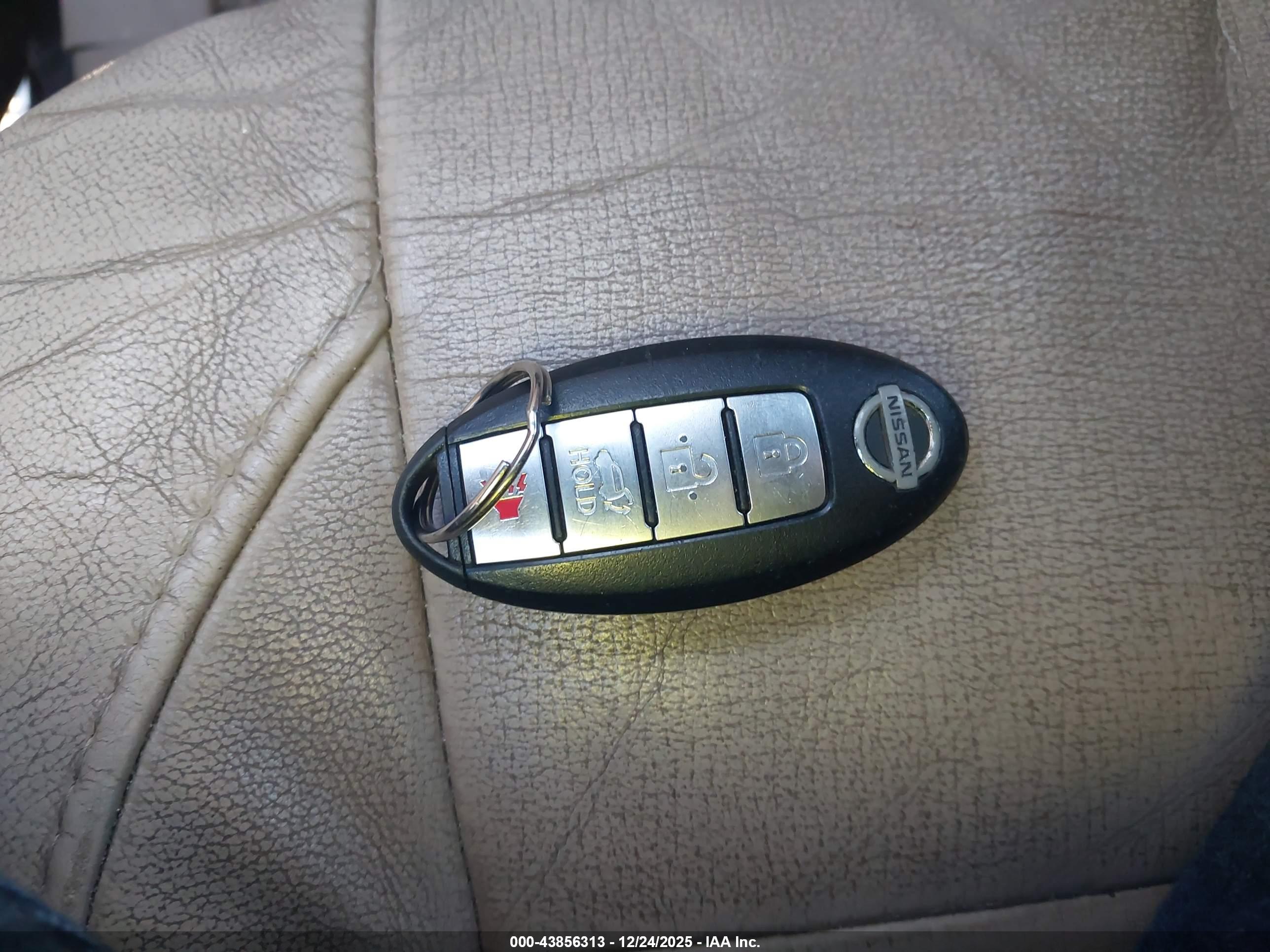 NISSAN ARMADA image 11