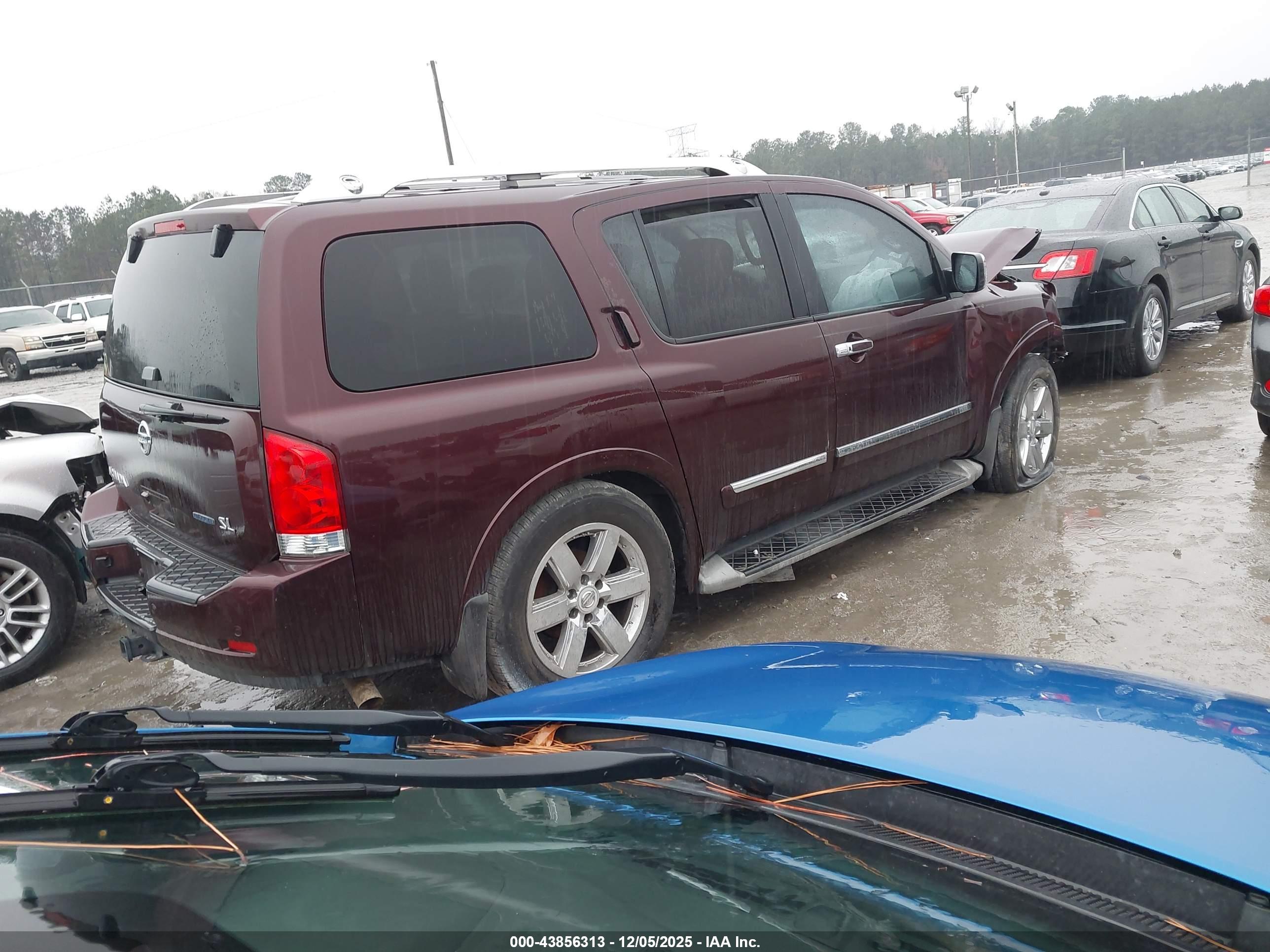 NISSAN ARMADA image 4