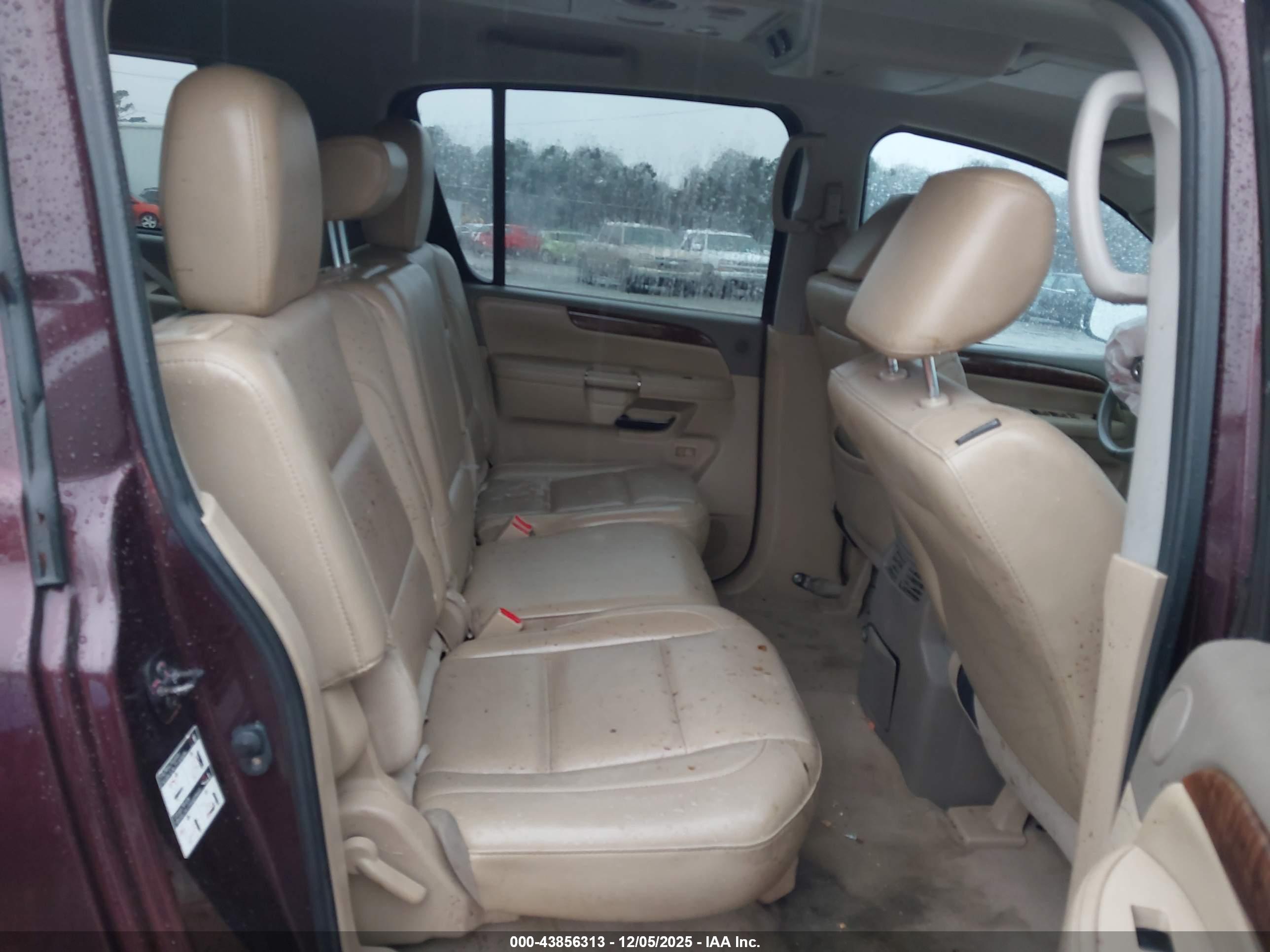 NISSAN ARMADA image 8