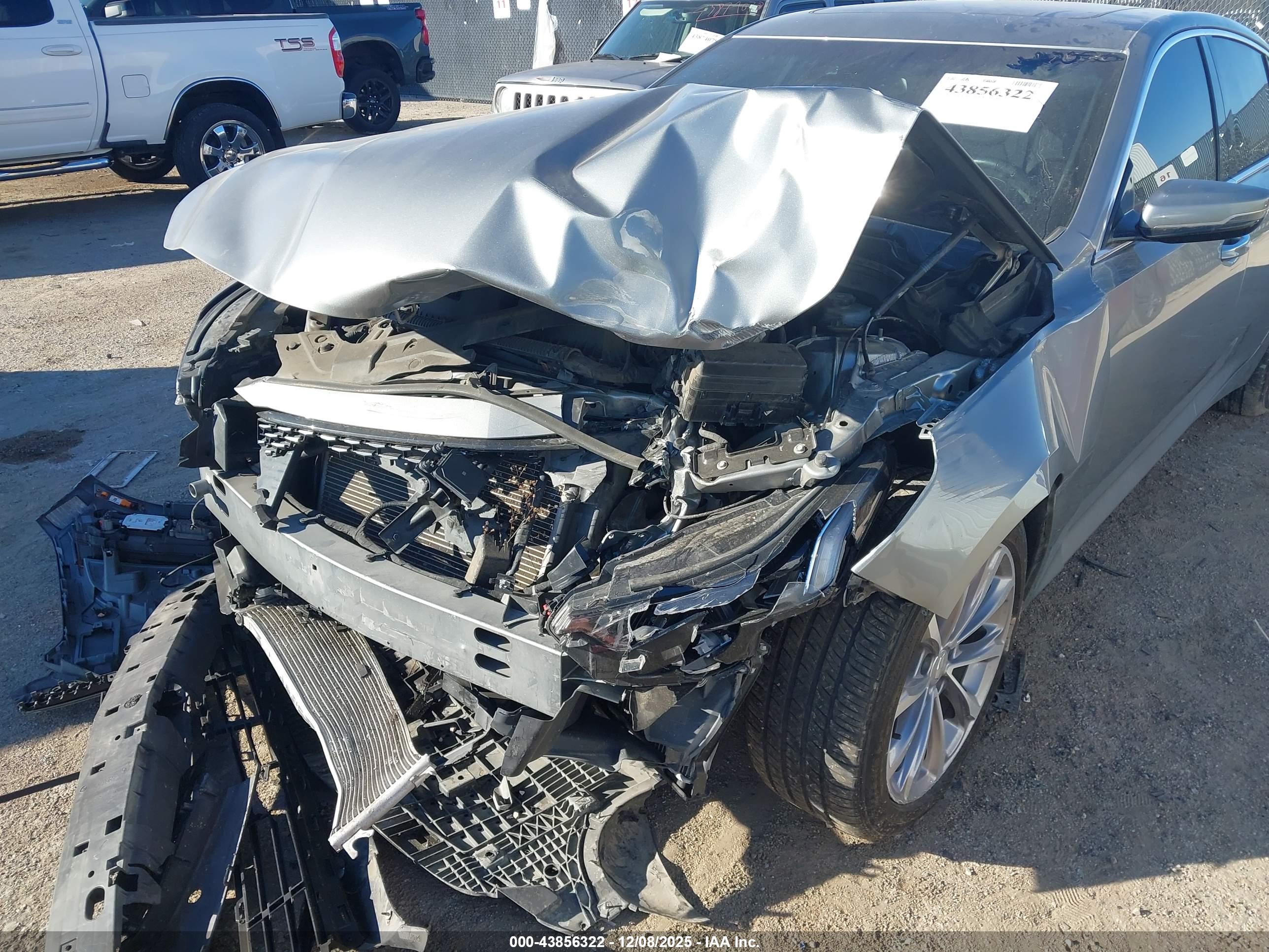 CADILLAC CT5 image 6