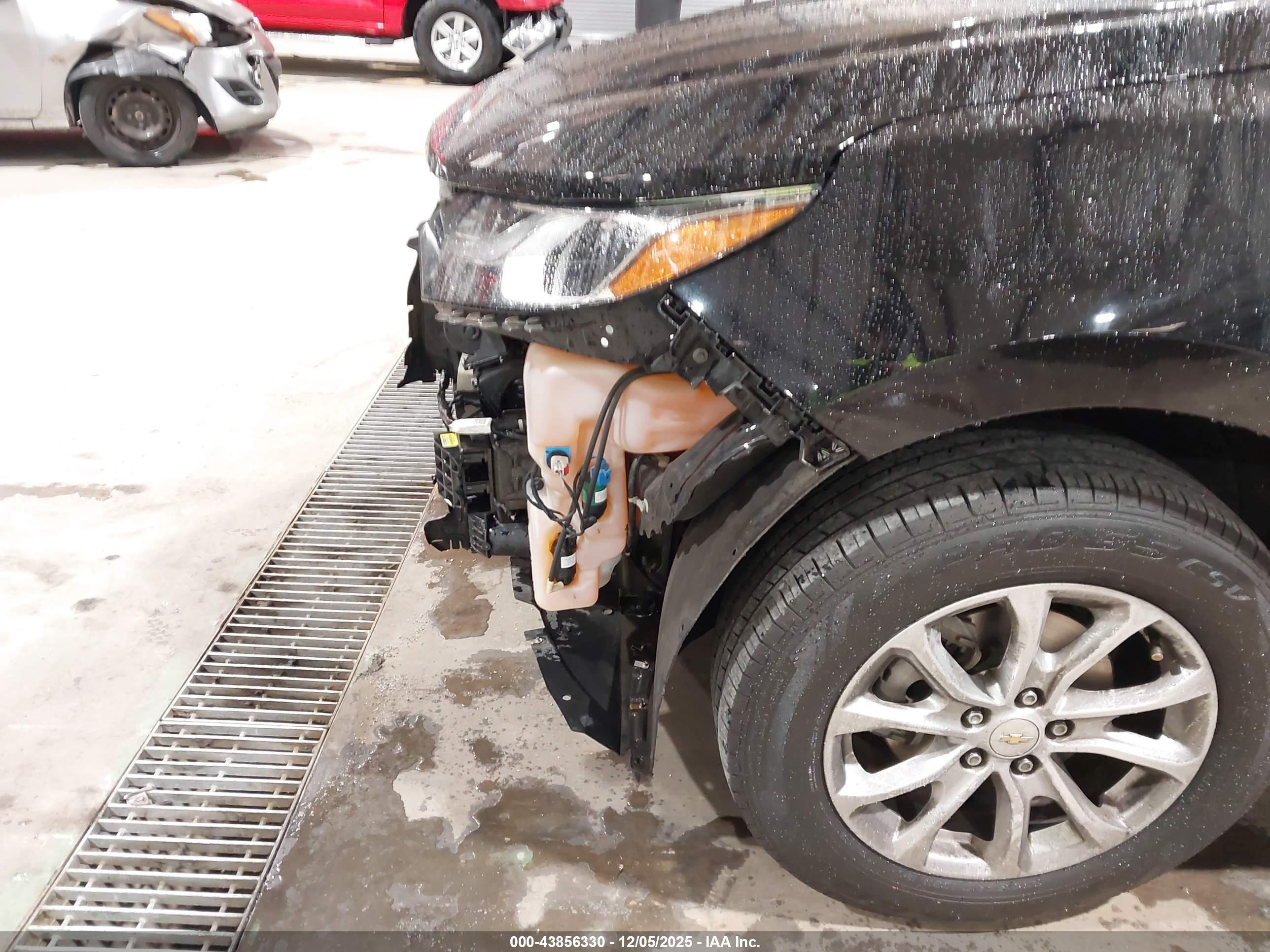 CHEVROLET EQUINOX image 6