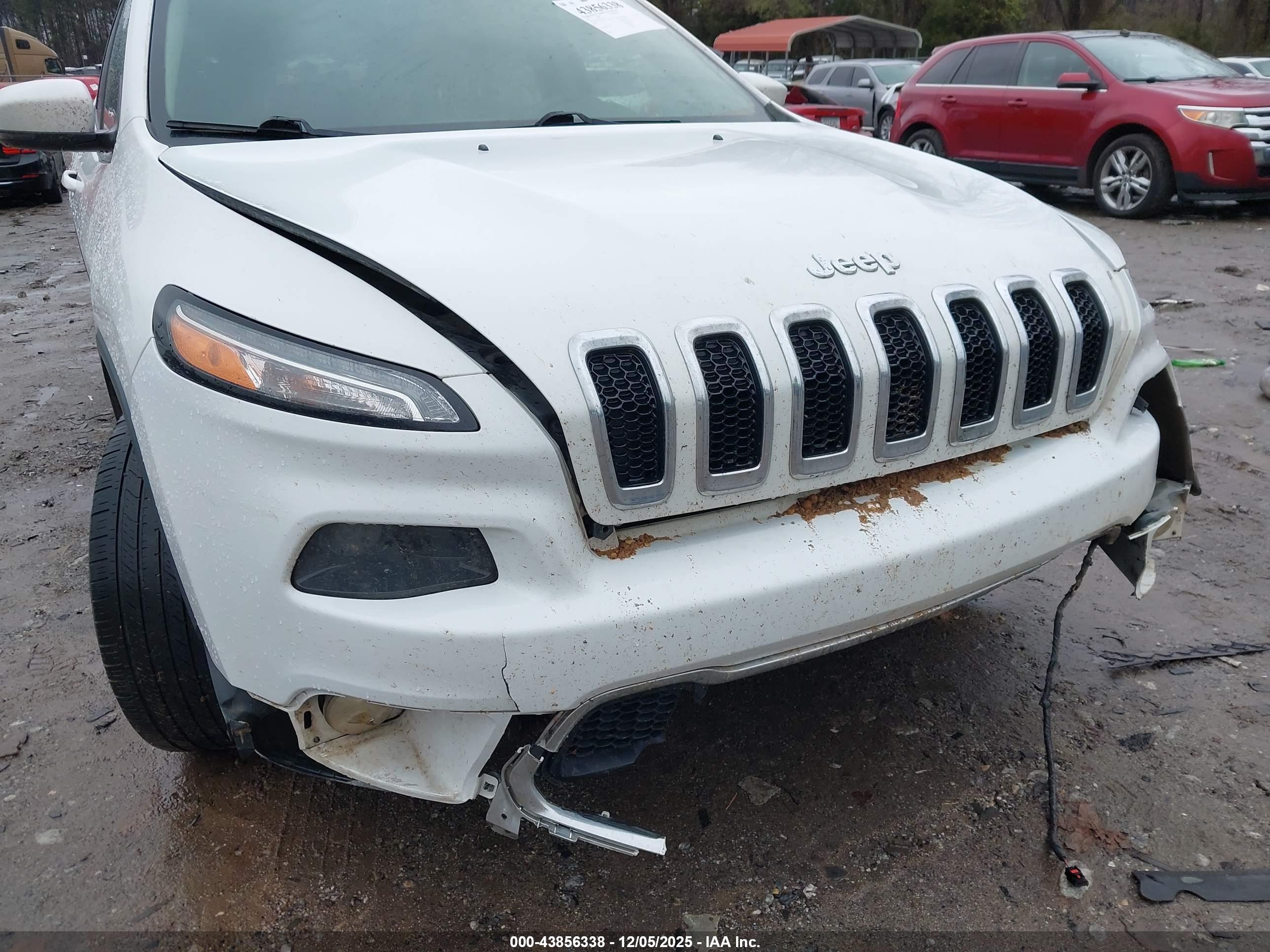 JEEP CHEROKEE image 6