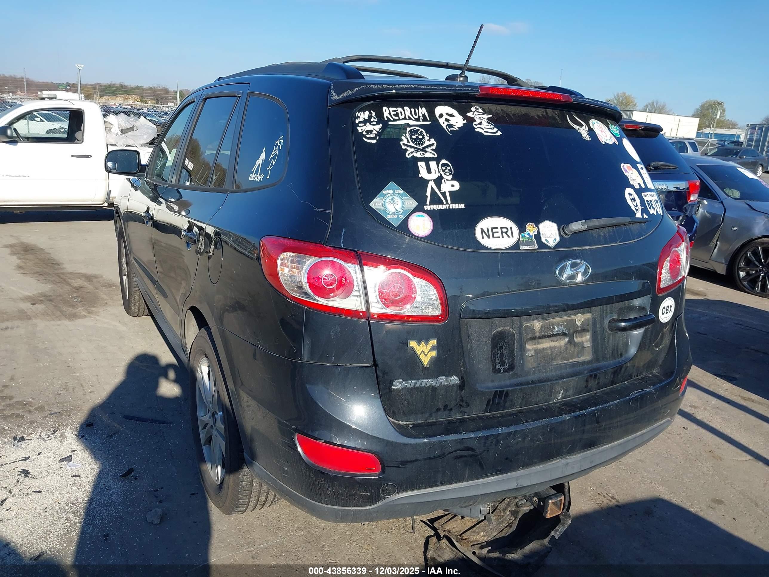 HYUNDAI SANTA image 3