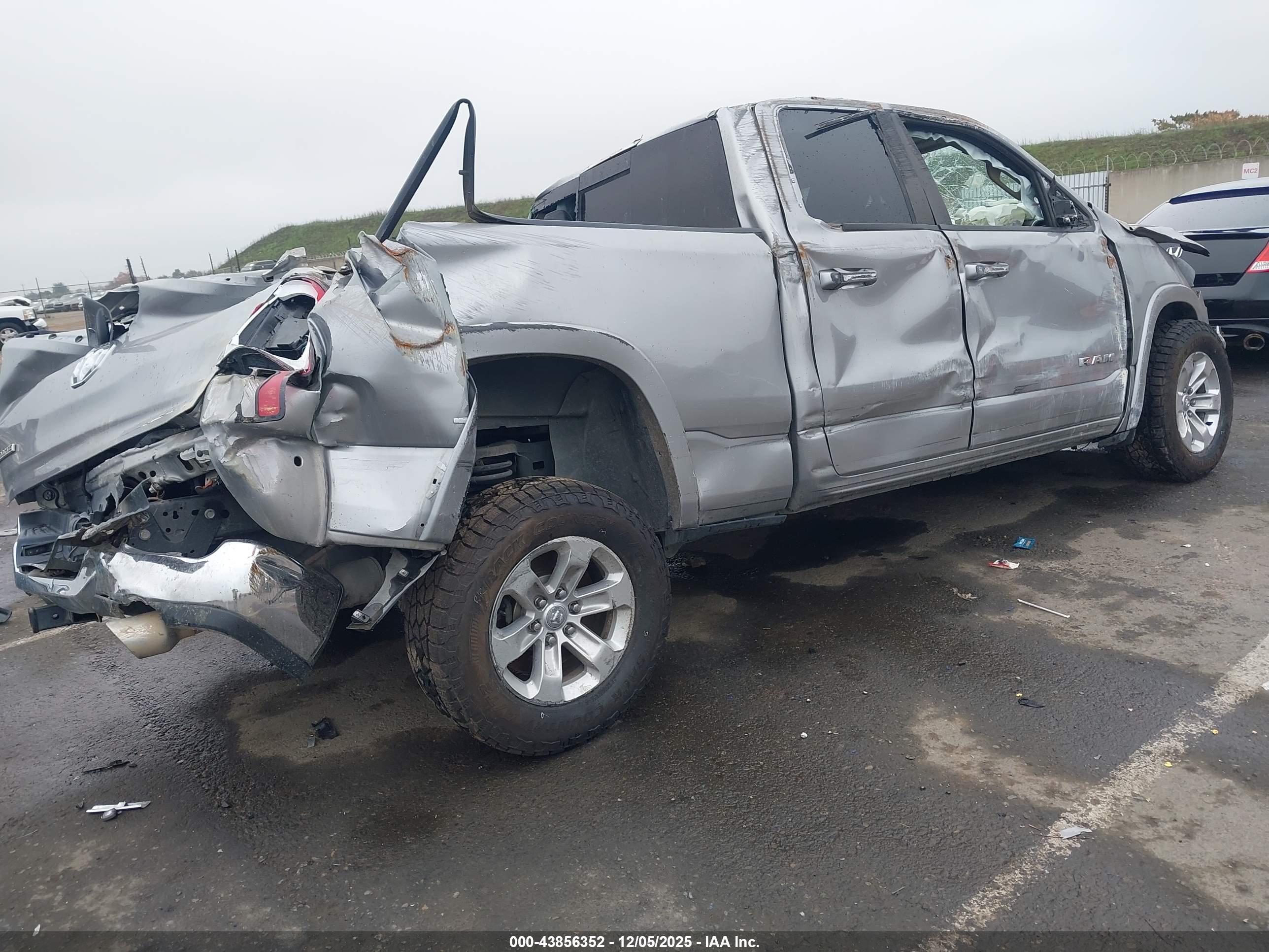 RAM 1500 image 4