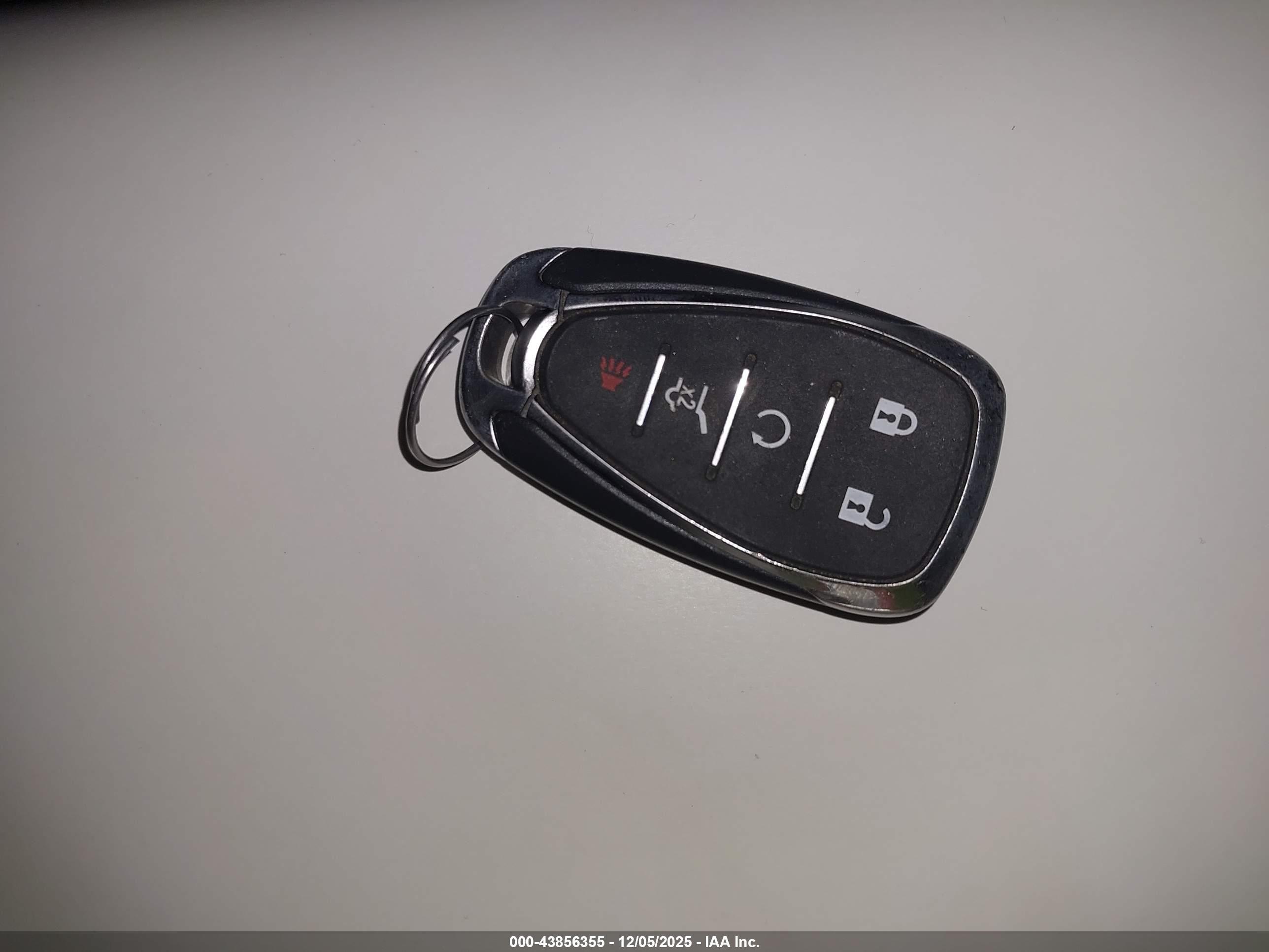 CHEVROLET EQUINOX image 11