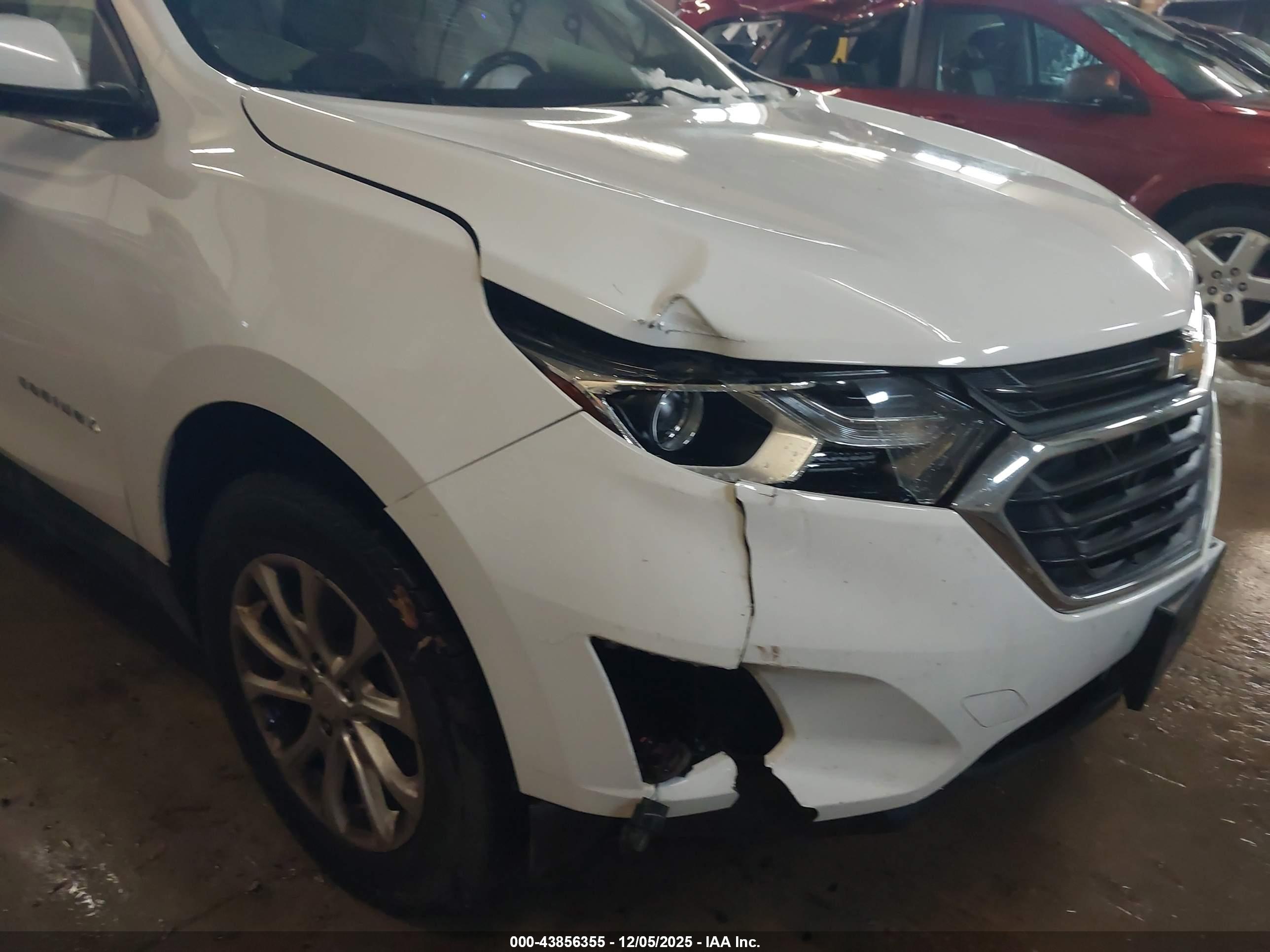 CHEVROLET EQUINOX image 6