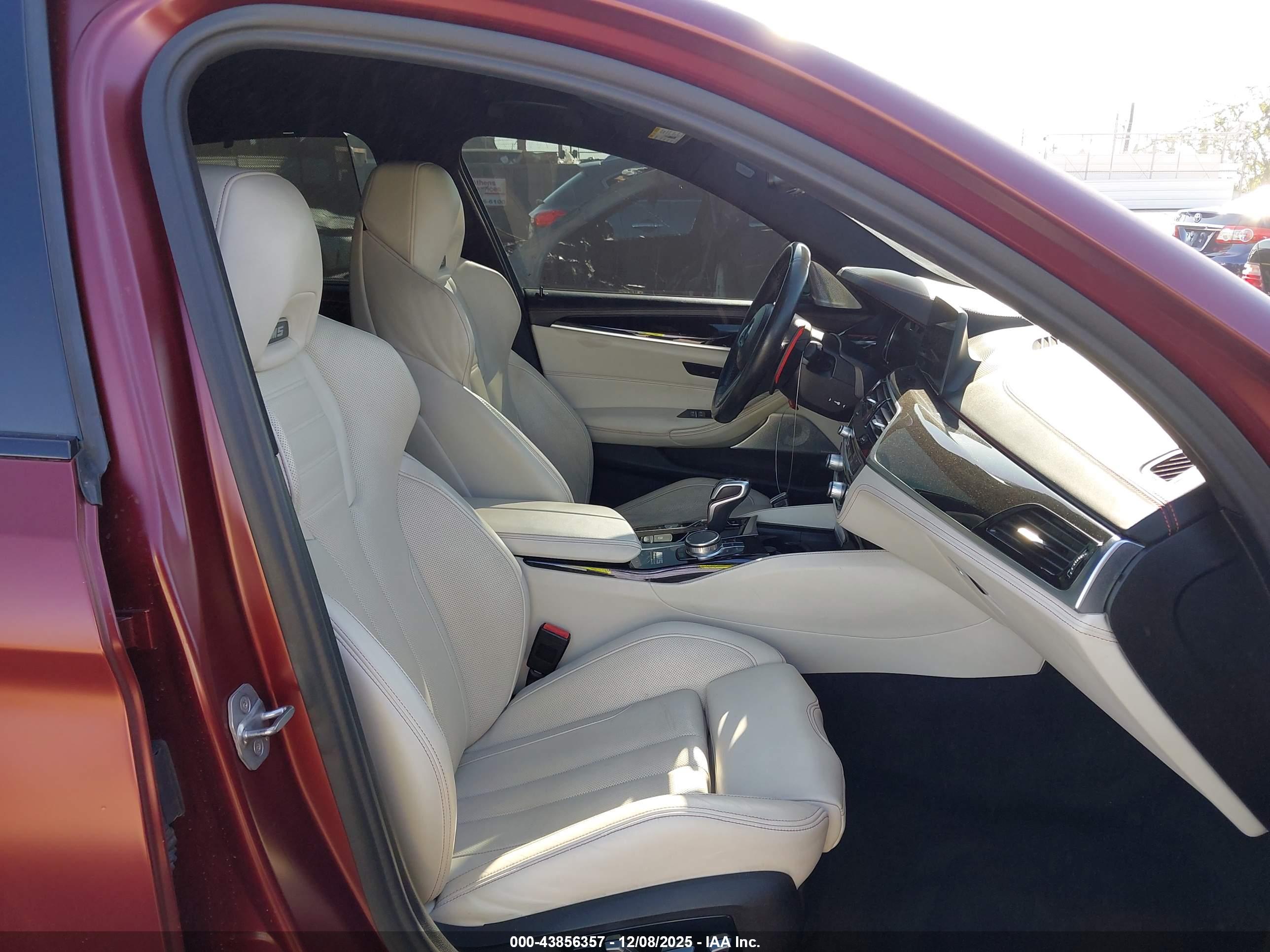 BMW M5 image 5
