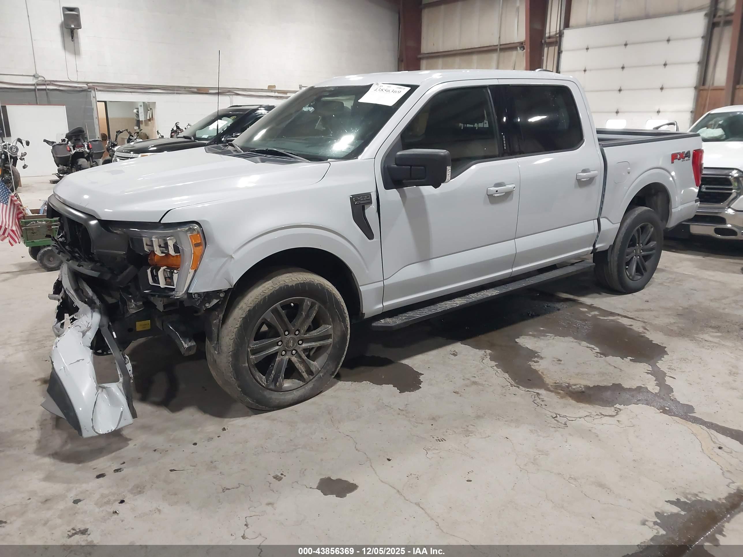 FORD F-150 image 2