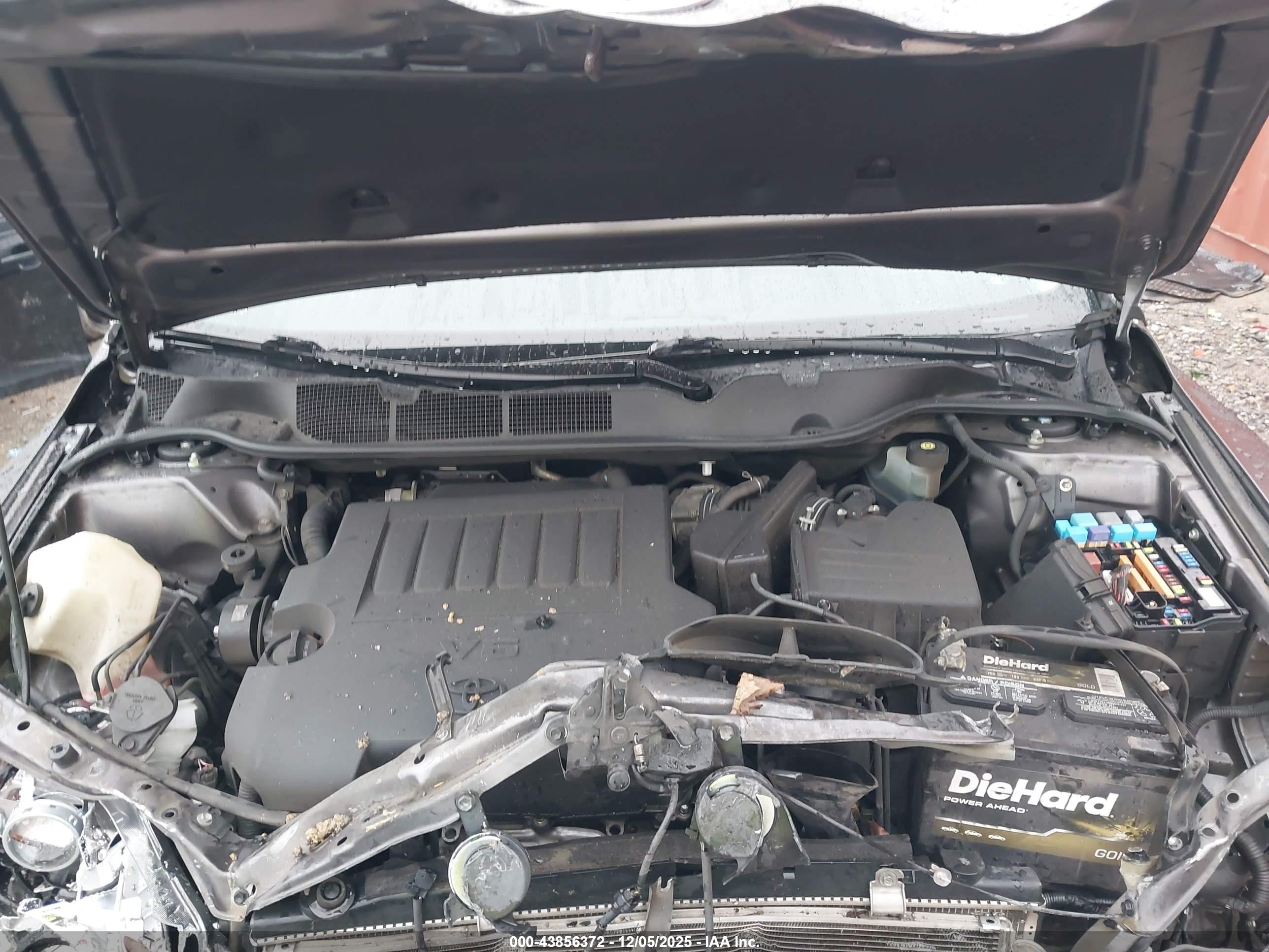 TOYOTA VENZA image 10