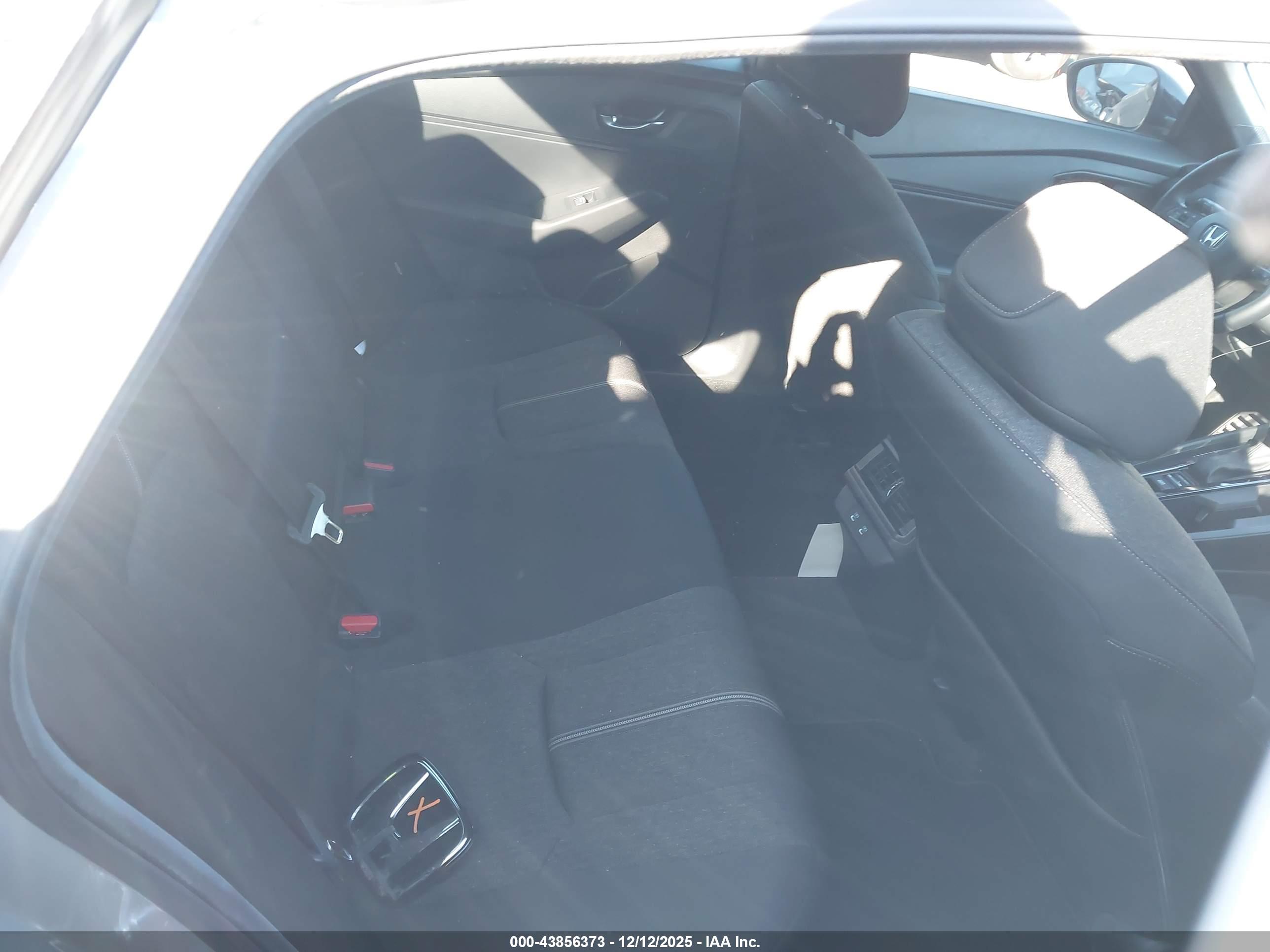 HONDA ACCORD image 8