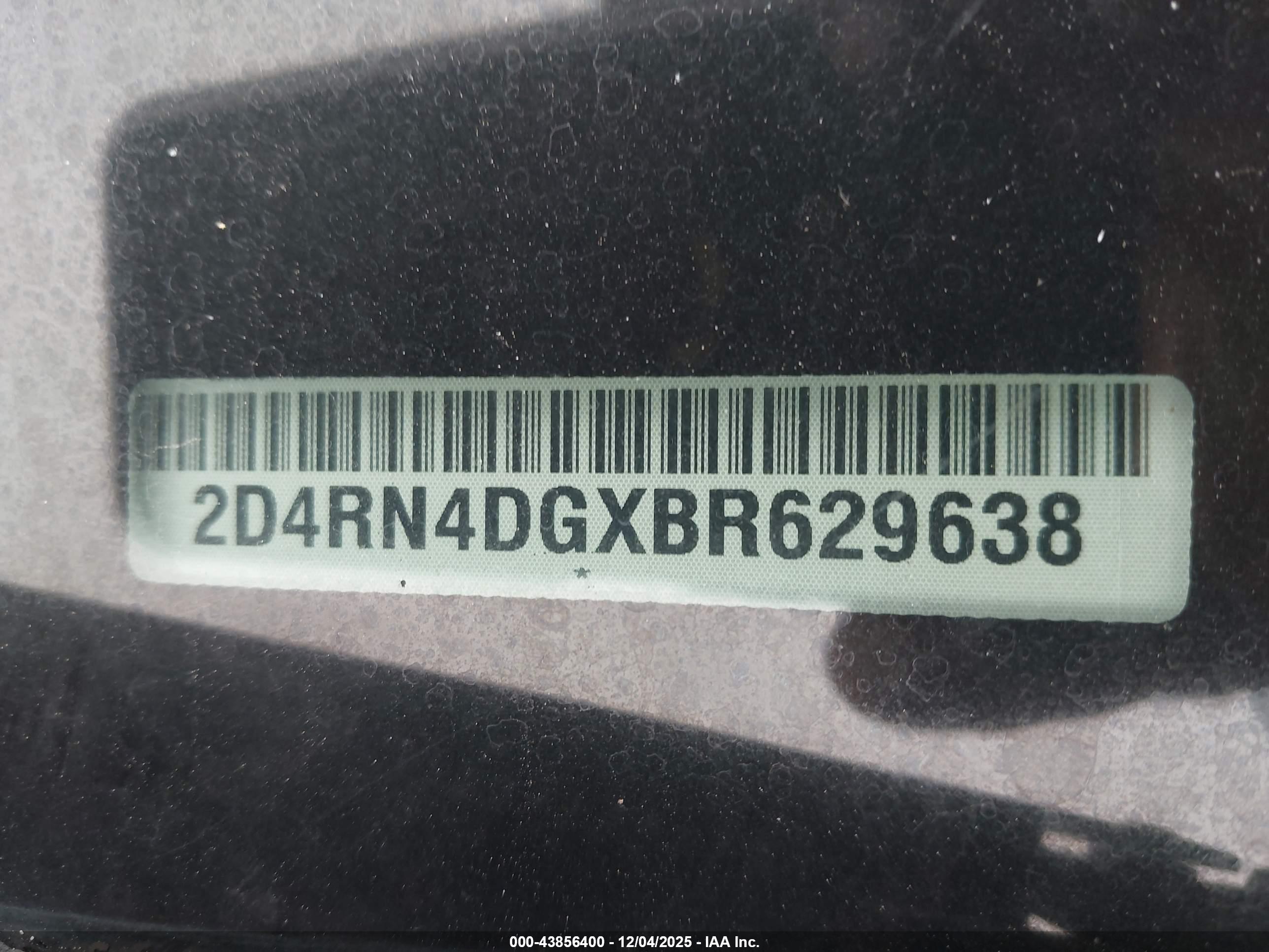 DODGE GRAND image 9