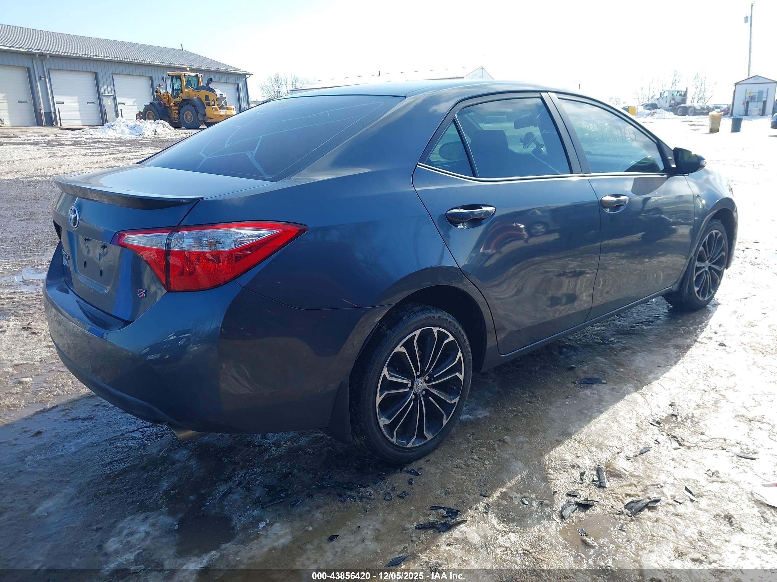 TOYOTA COROLLA image 4