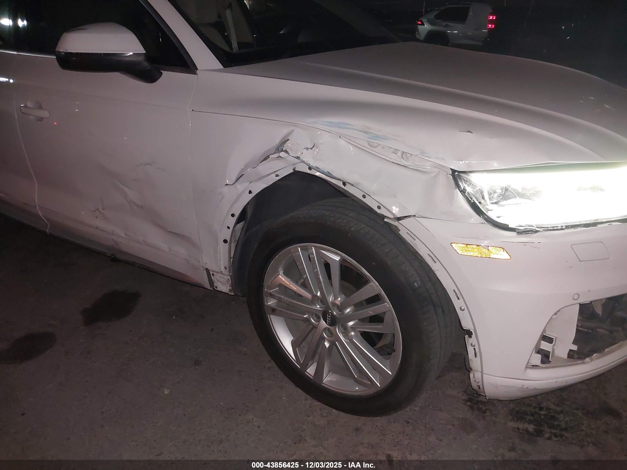 AUDI Q5 image 6