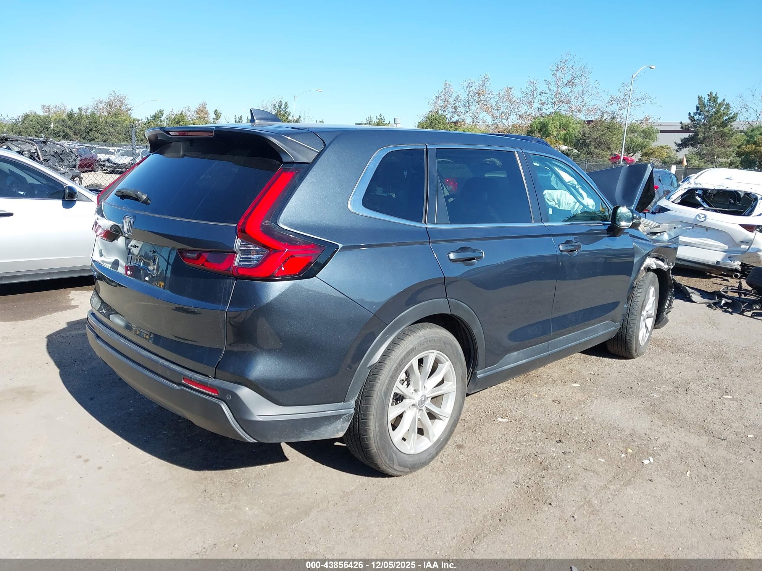 HONDA CR-V image 4