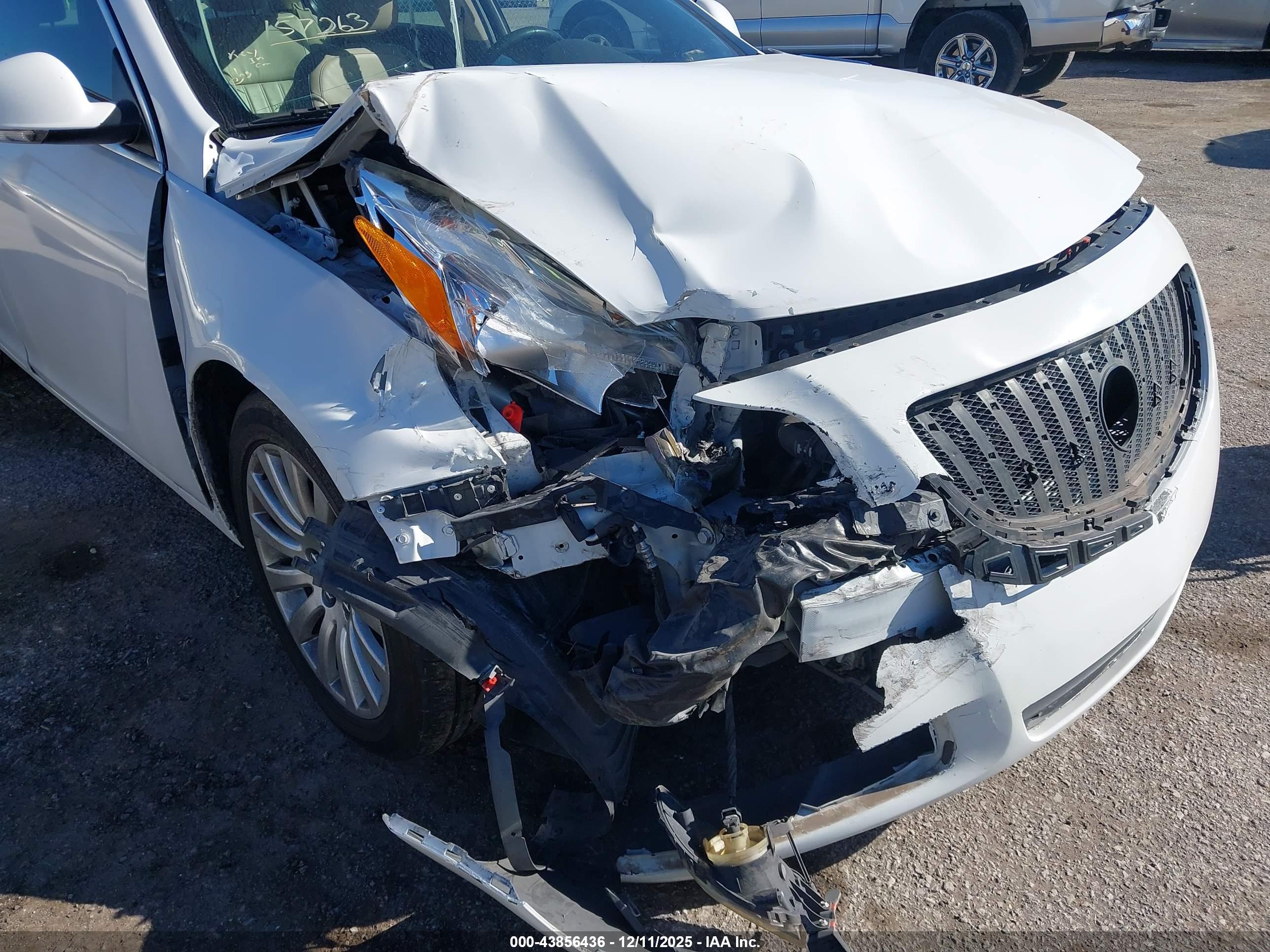 BUICK REGAL image 6