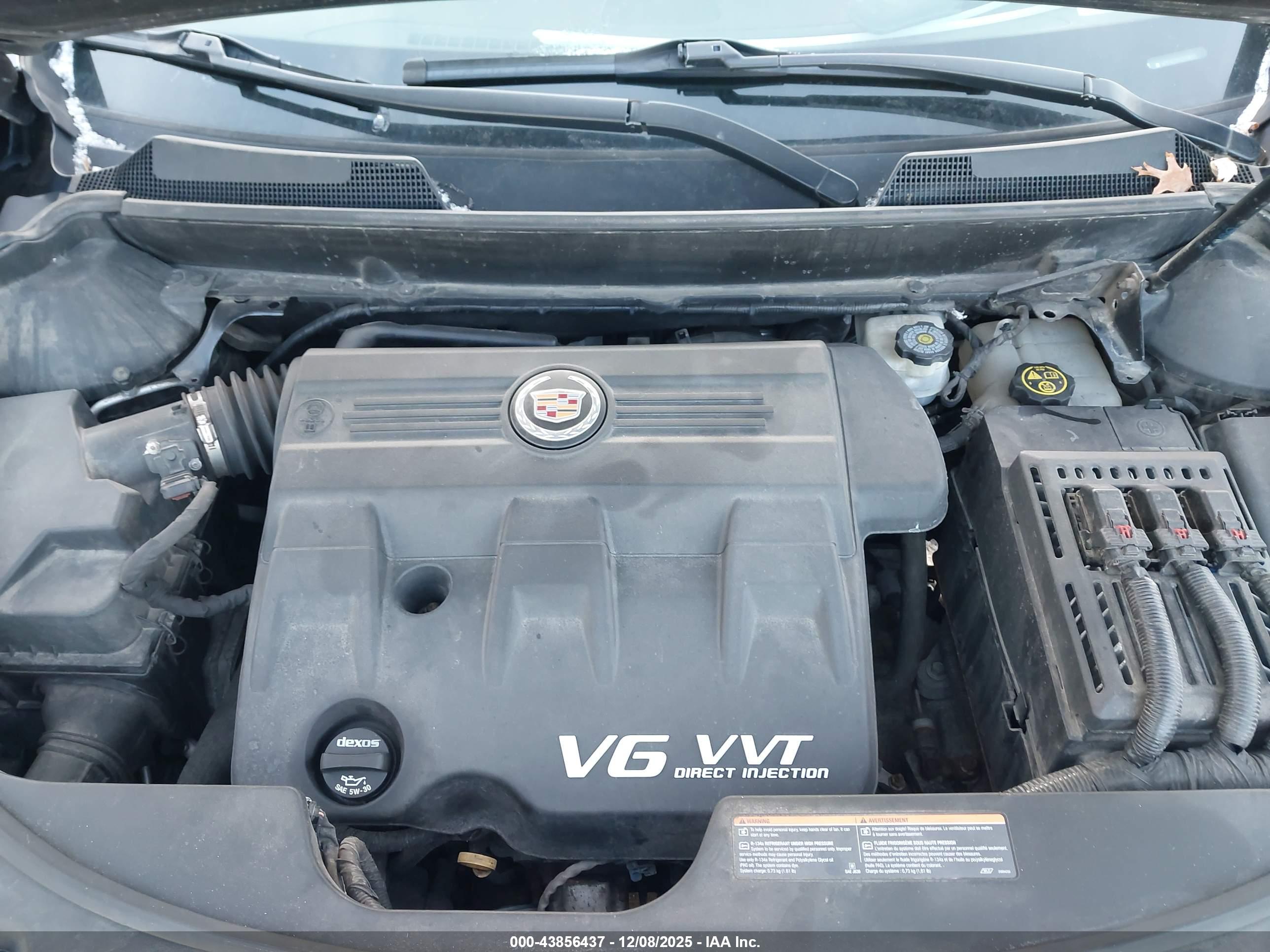 CADILLAC SRX image 10