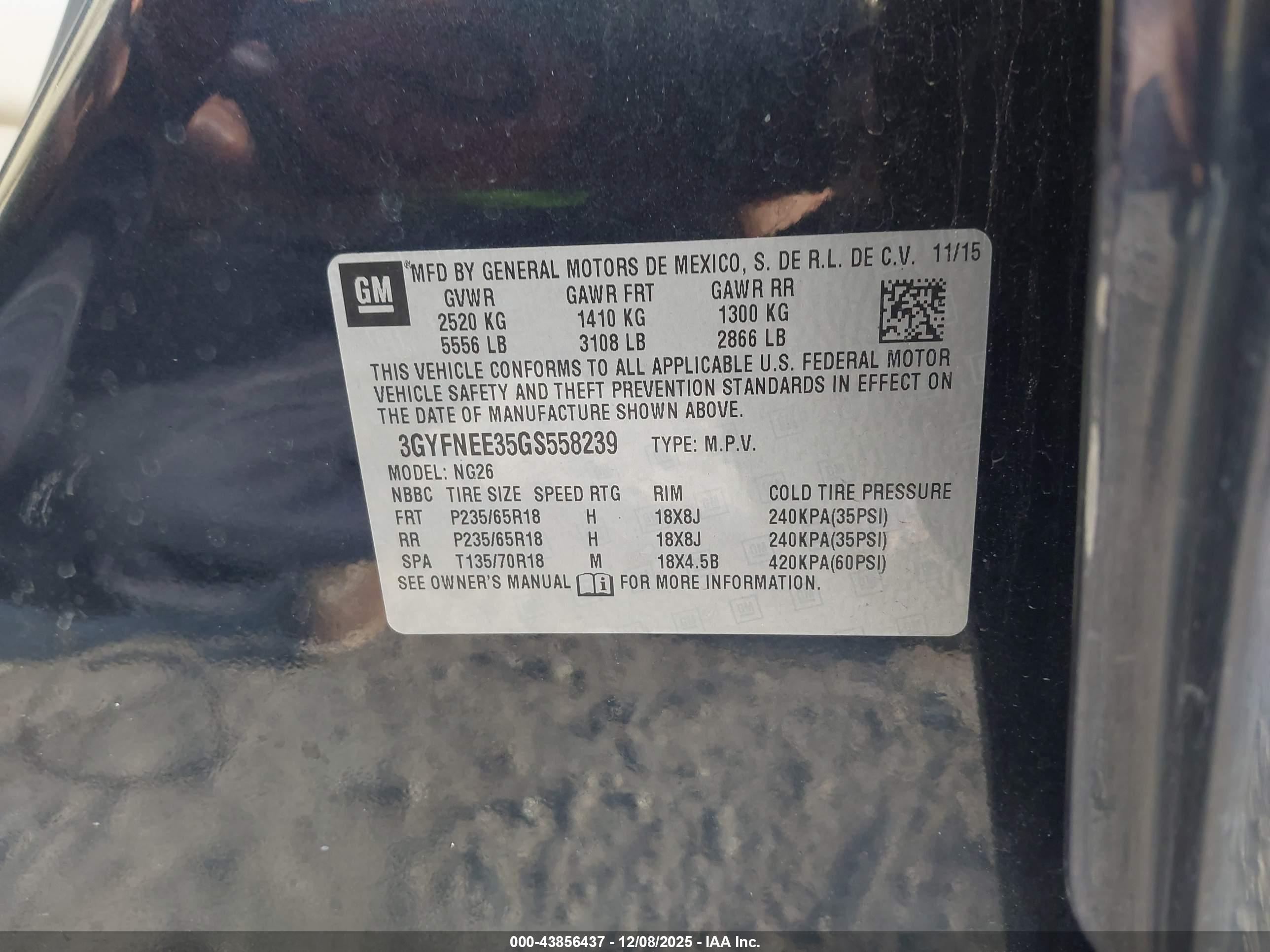 CADILLAC SRX image 9