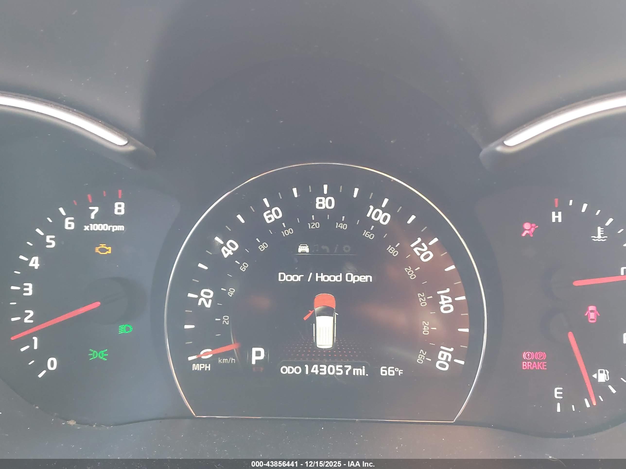KIA SORENTO image 7