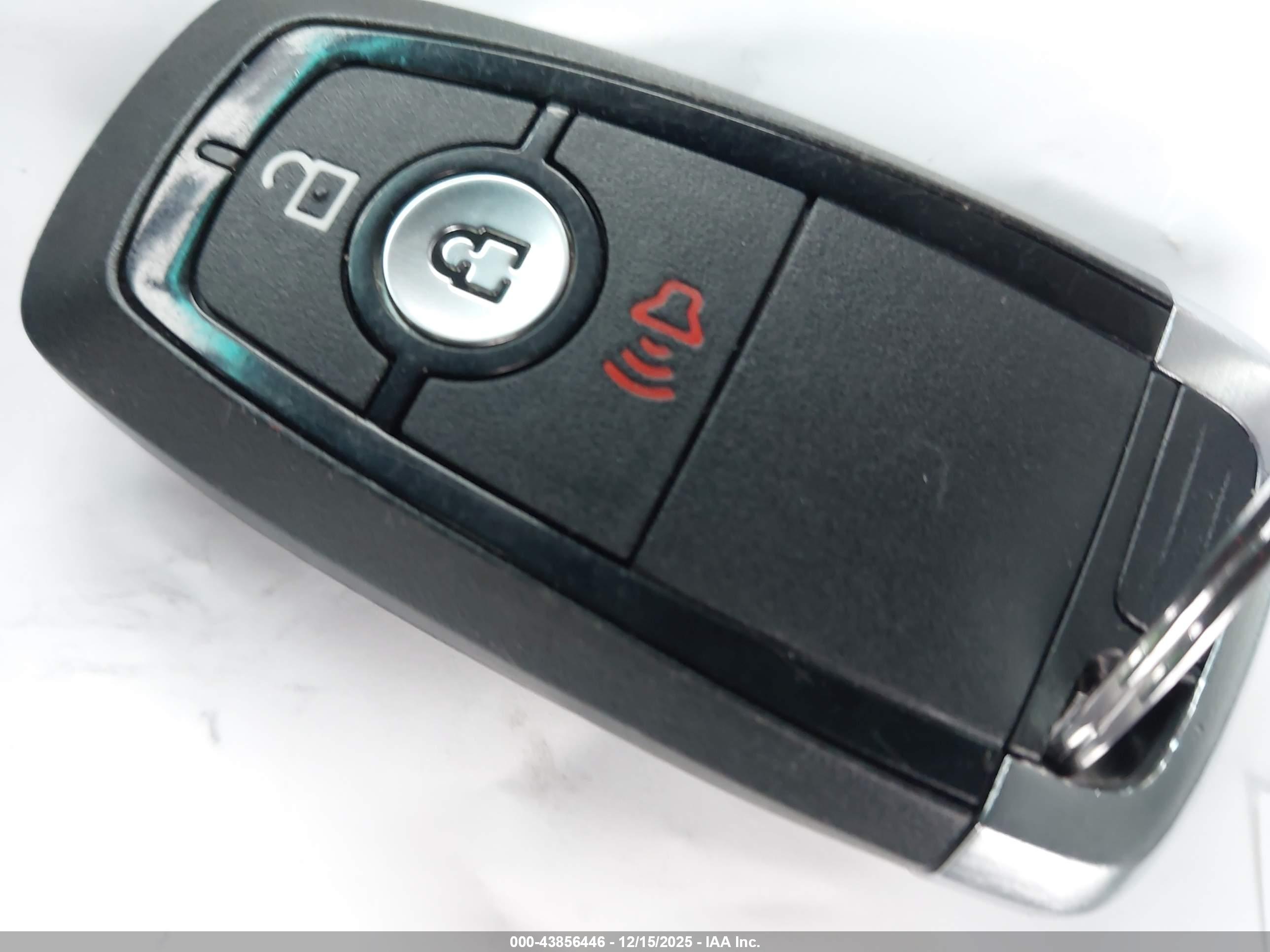 FORD EDGE image 11