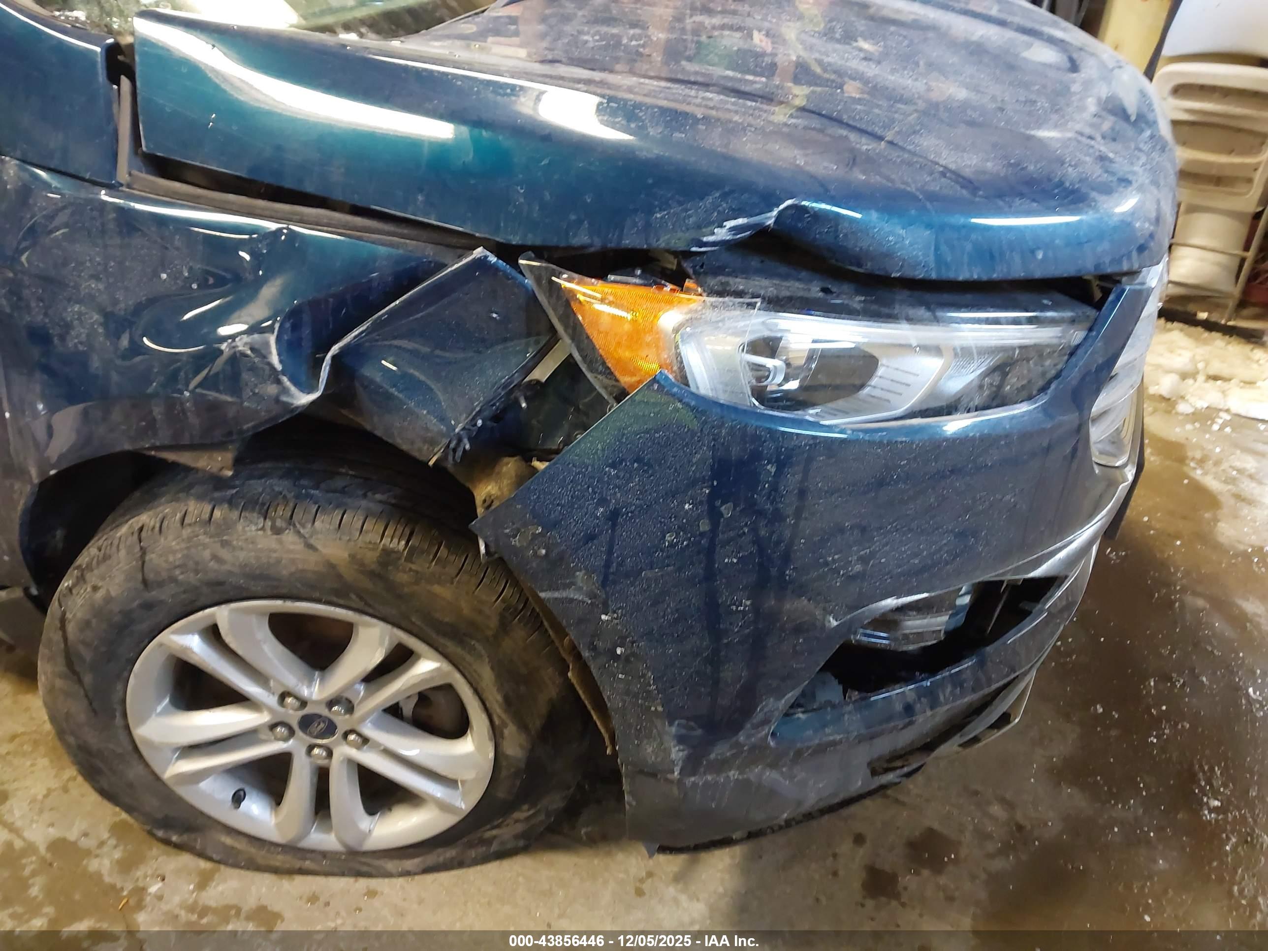 FORD EDGE image 6