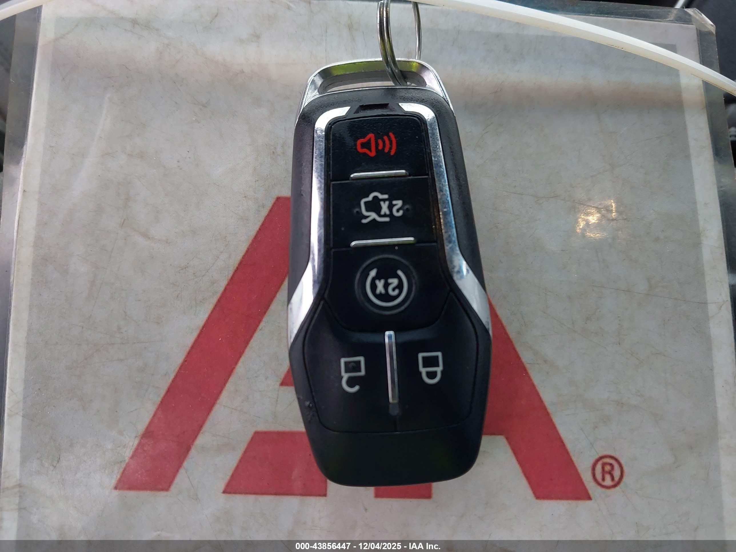 LINCOLN MKX image 11