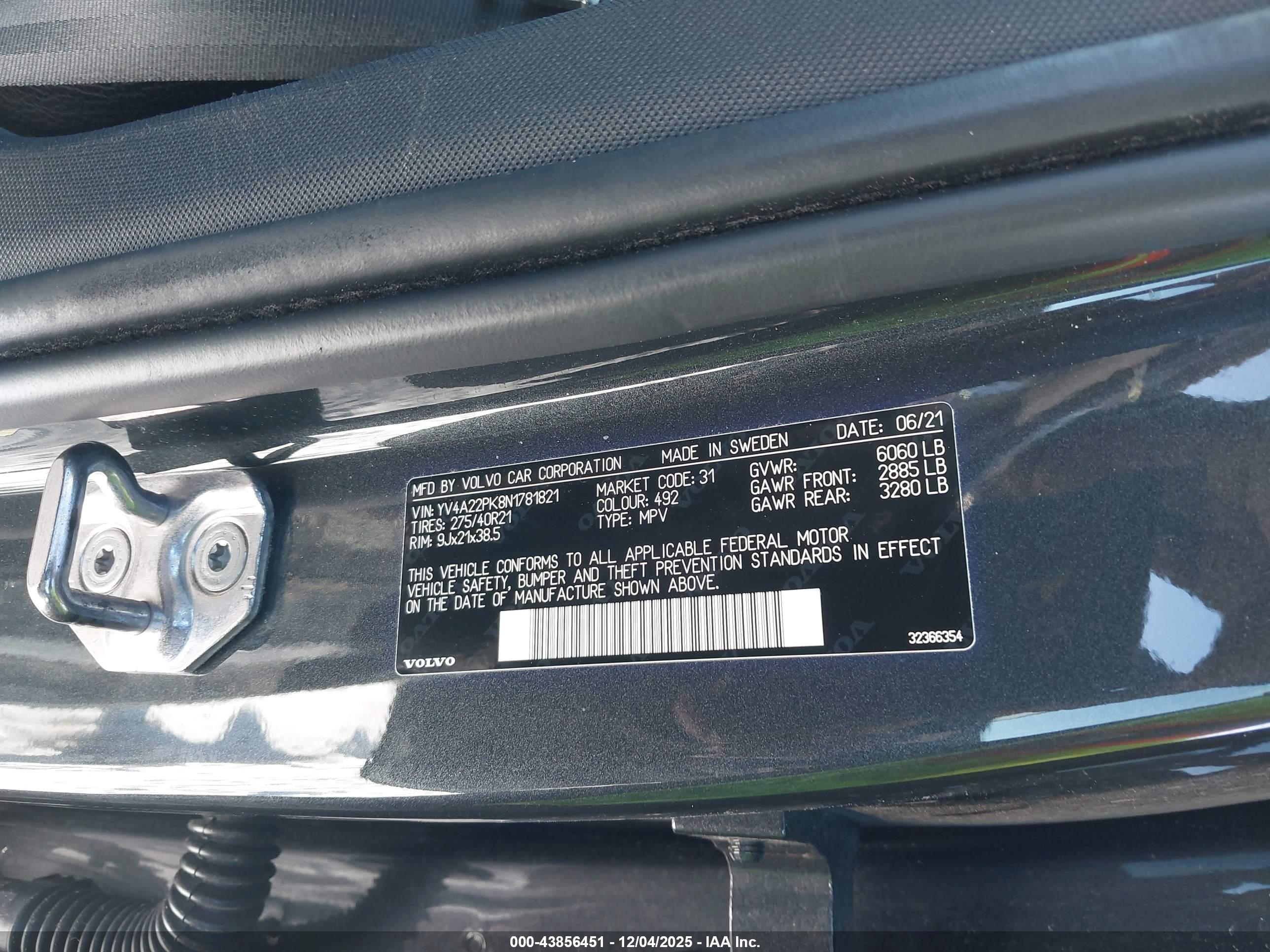 VOLVO XC90 image 9