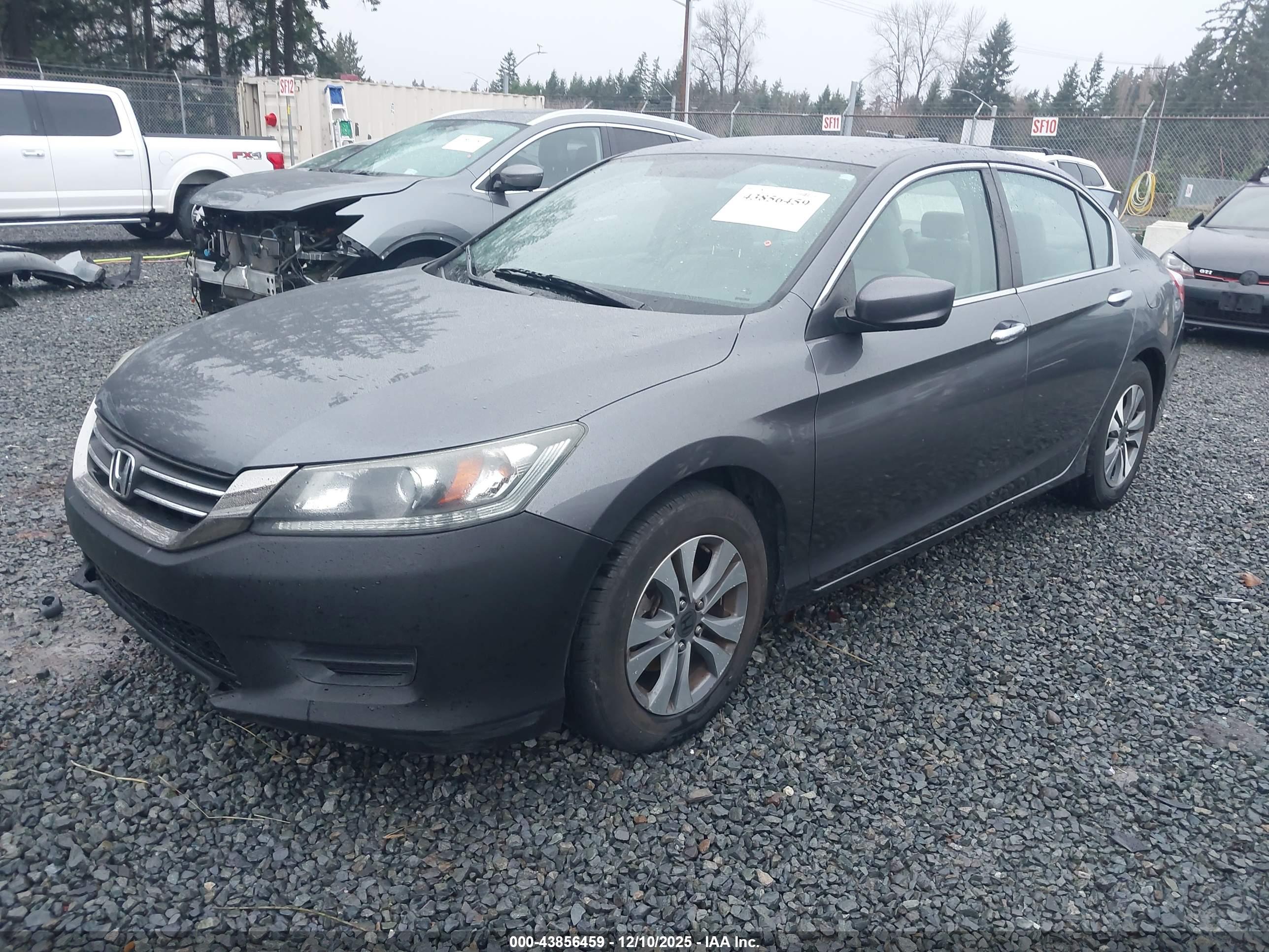 HONDA ACCORD image 2