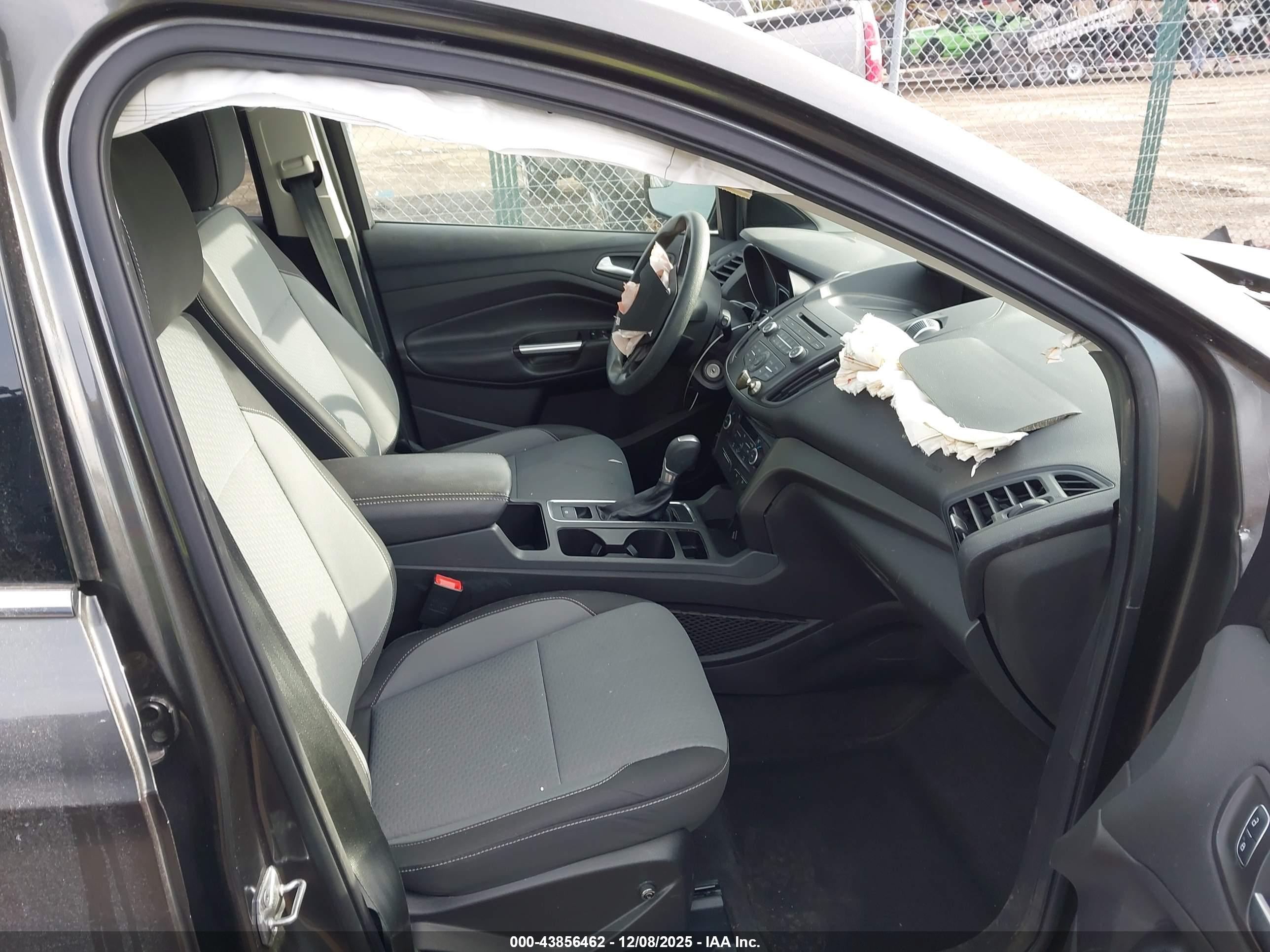 FORD ESCAPE image 5