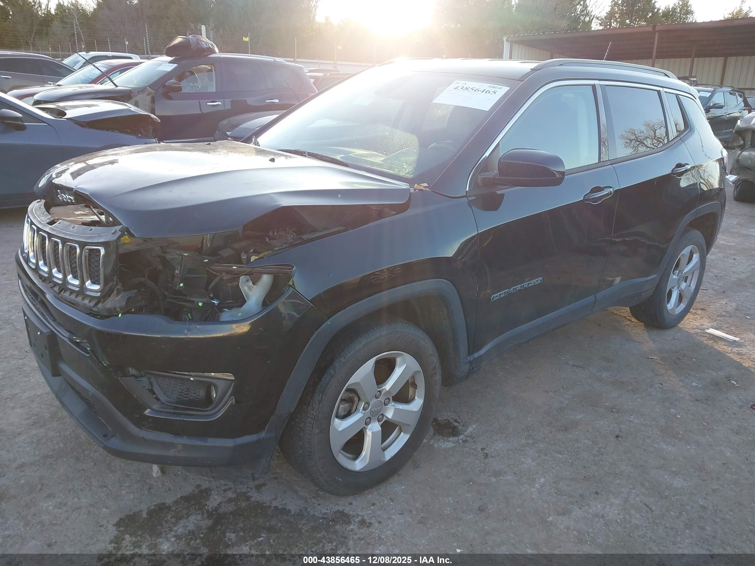 JEEP COMPASS image 2