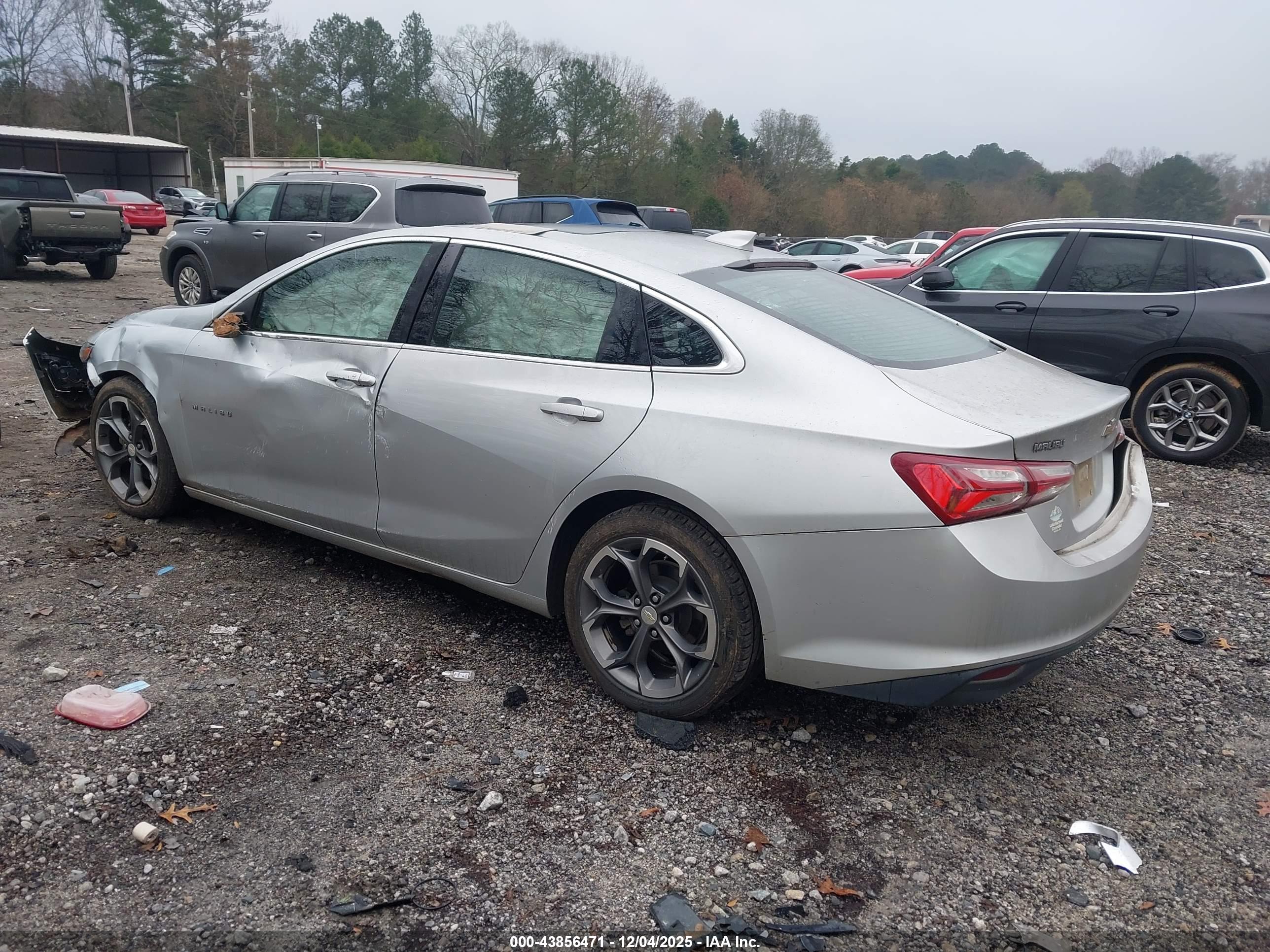 CHEVROLET MALIBU image 3