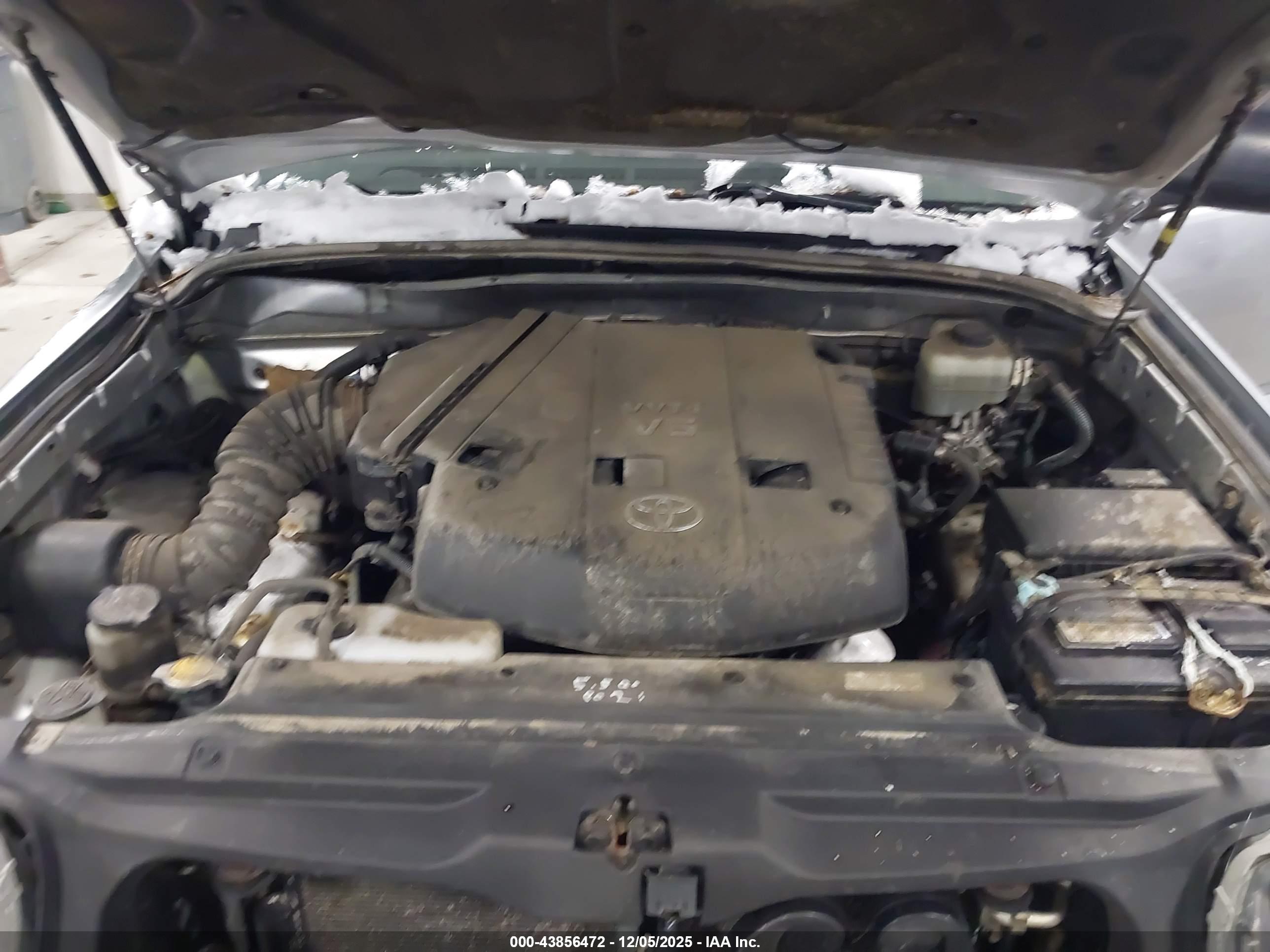 TOYOTA 4RUNNER image 10
