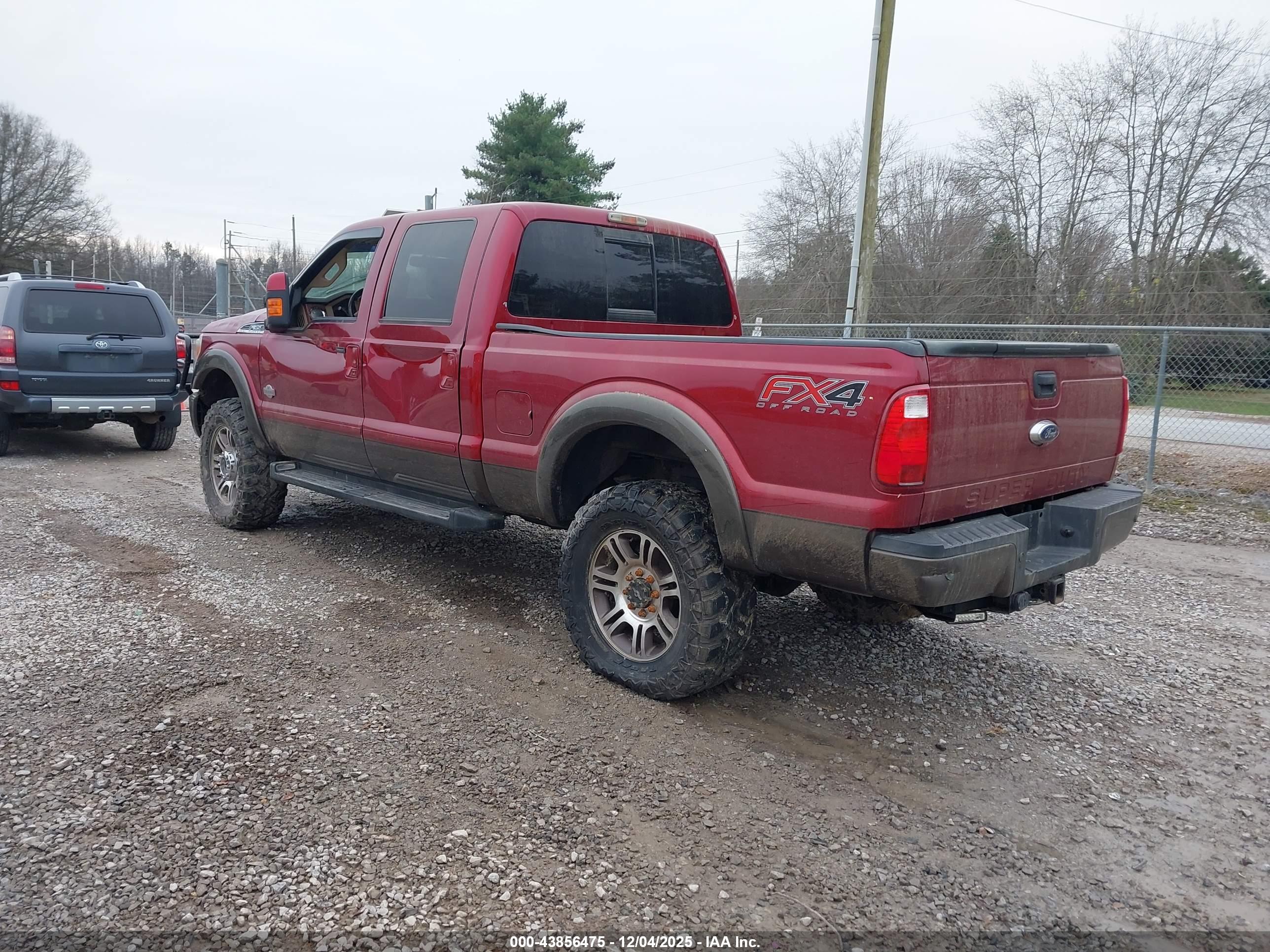 FORD F-350 image 3