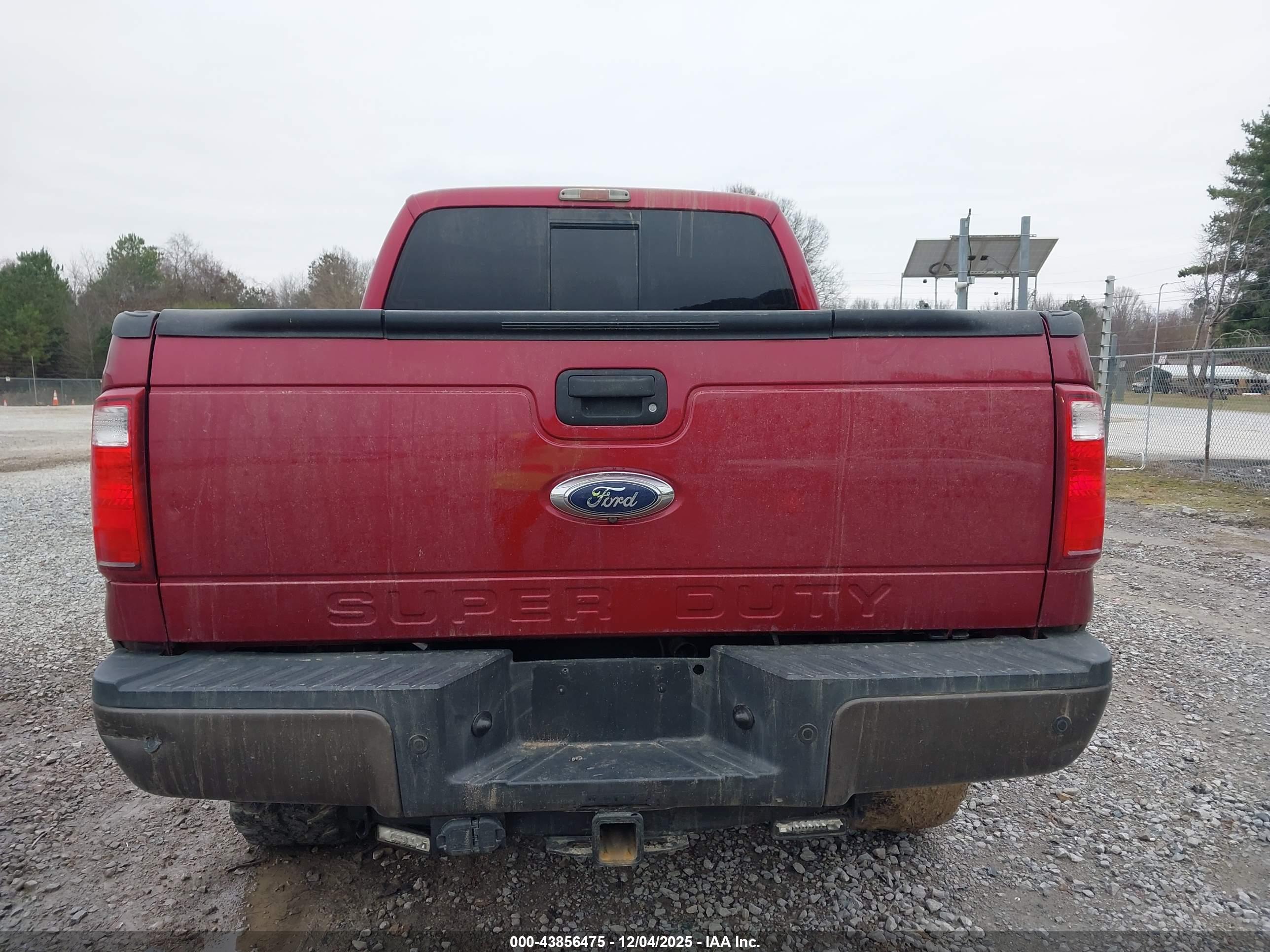 FORD F-350 image 8